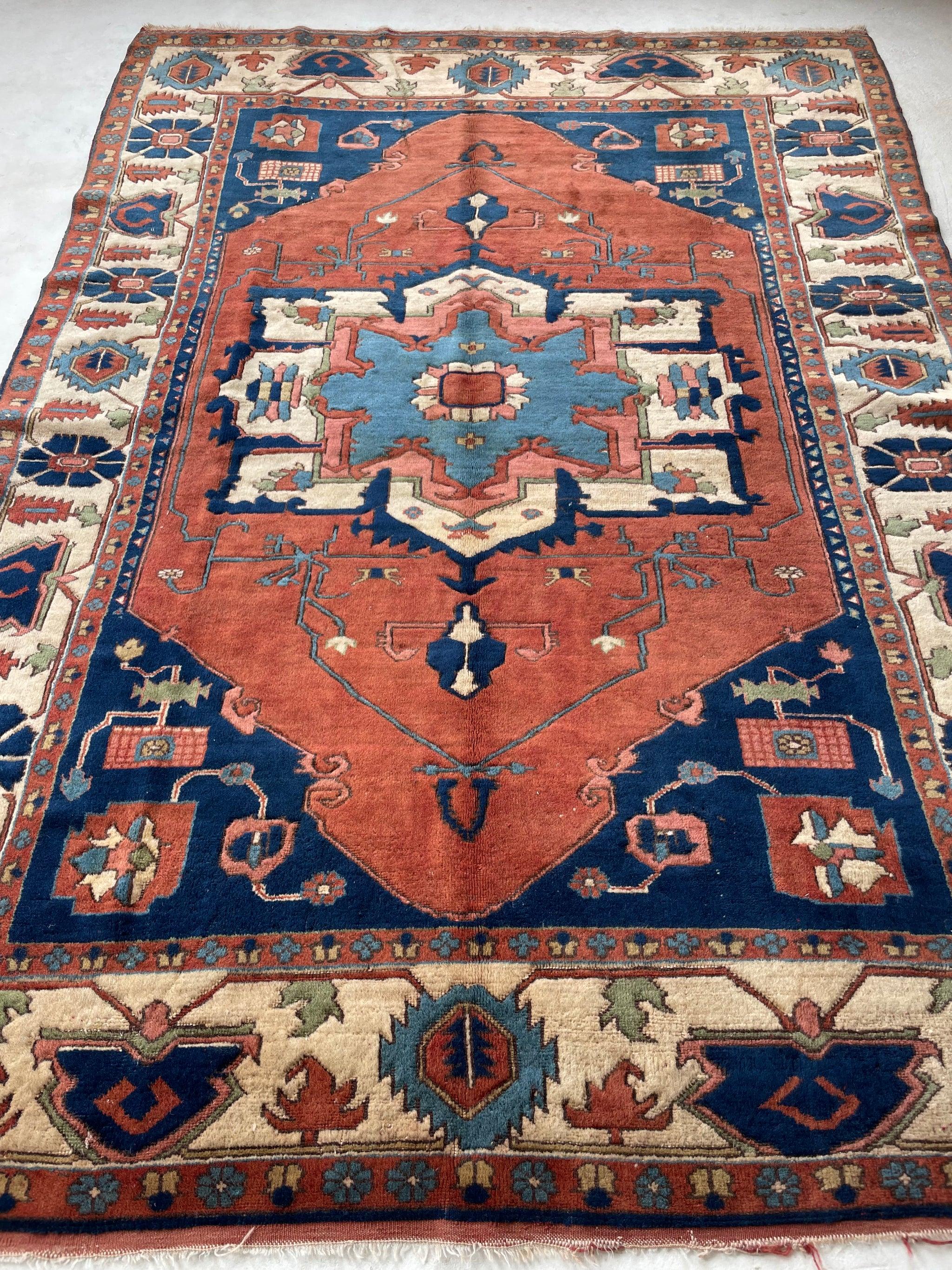 Hand-Knotted Rich Vintage Turkish Serapi Design Rug, circa 1950's For Sale