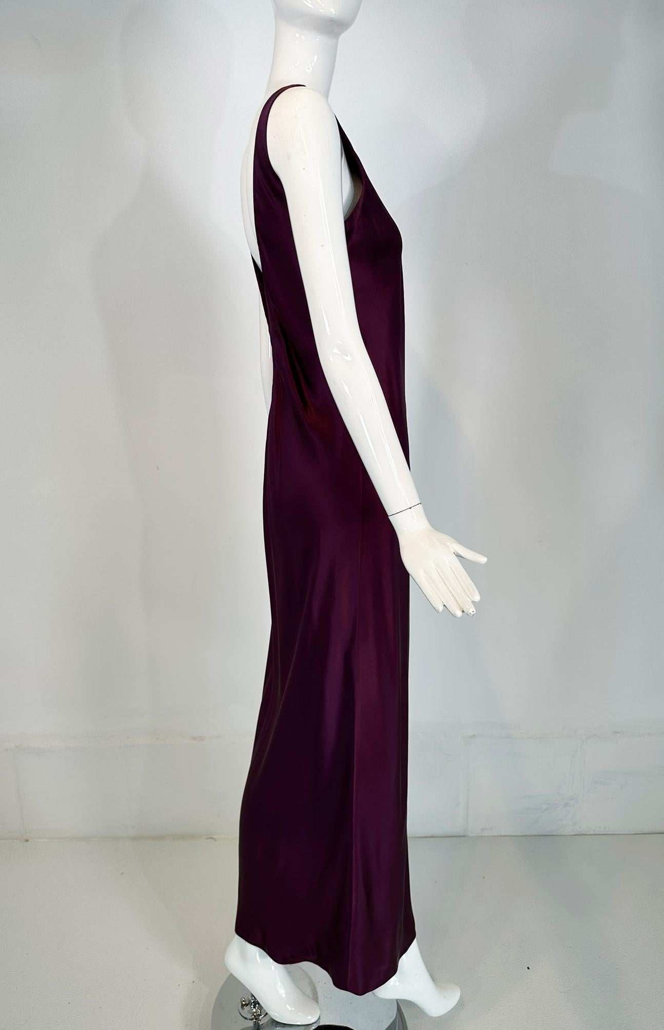 Abito da sera senza maniche Rich Wine Bias Cut Silk Charmeuse V Back 8 in vendita 3