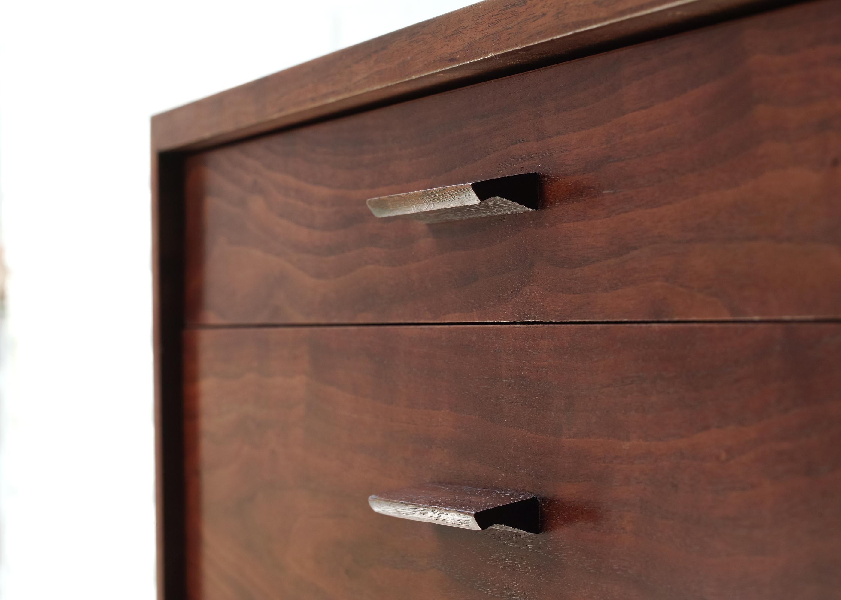 A. Richard Artschwager Dresser, RICHARD In condizioni buone in vendita a Brooklyn, NY