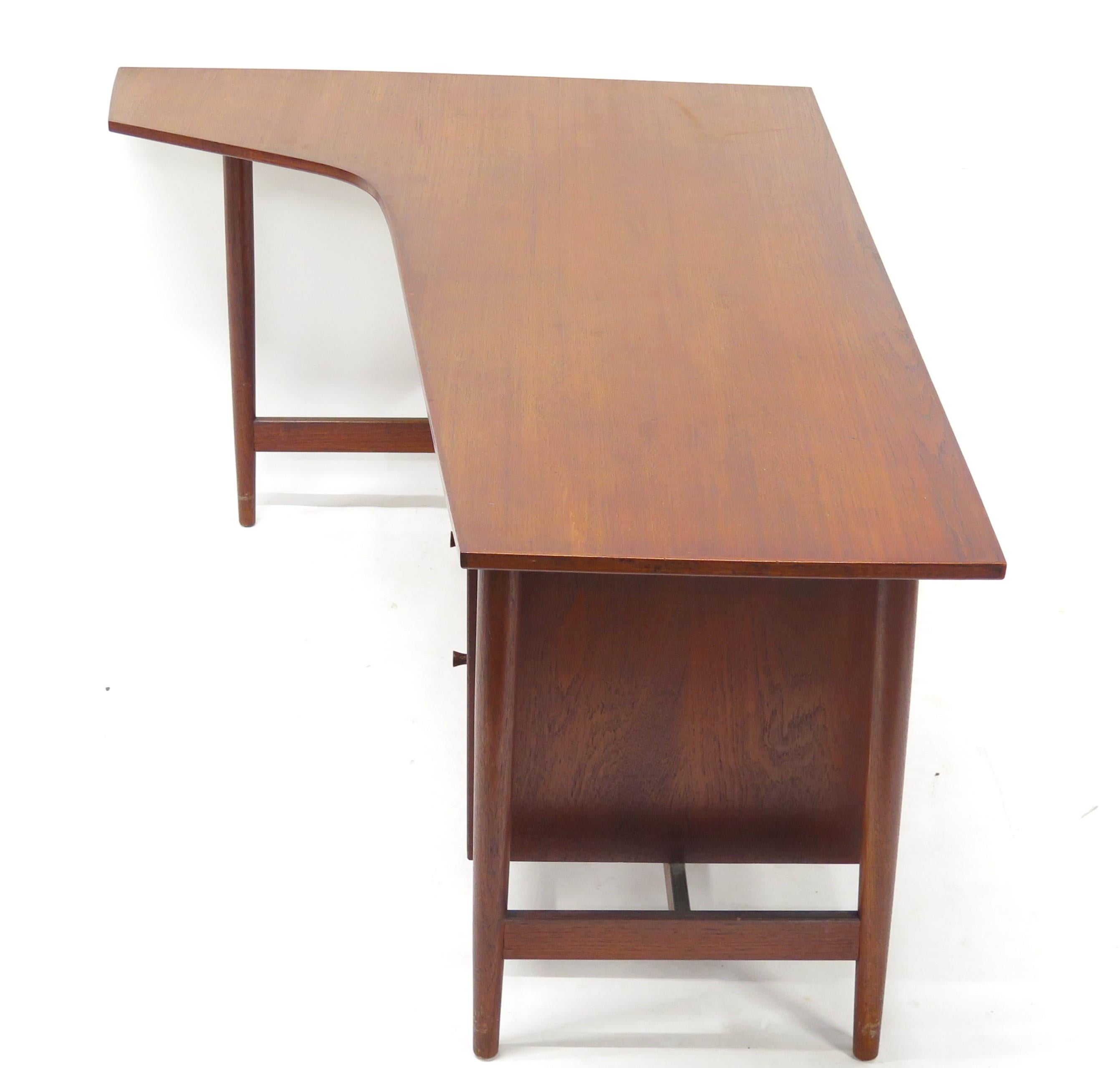 Richard Artschwager Studio Walnut Desk / Mid-Century Modern 1