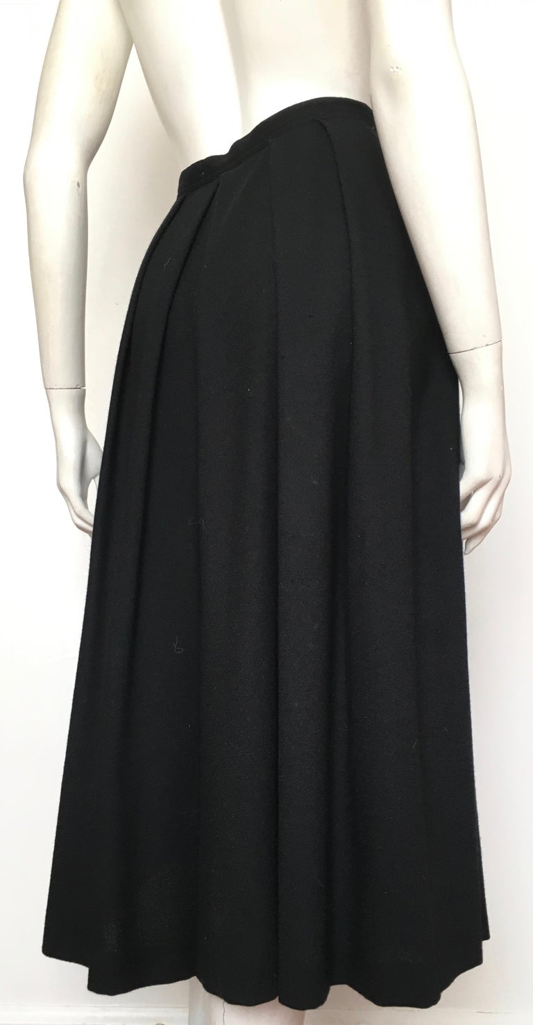 Richard Assatly 1970s Black Wool Pleated Culottes with Pockets Size 6 ...