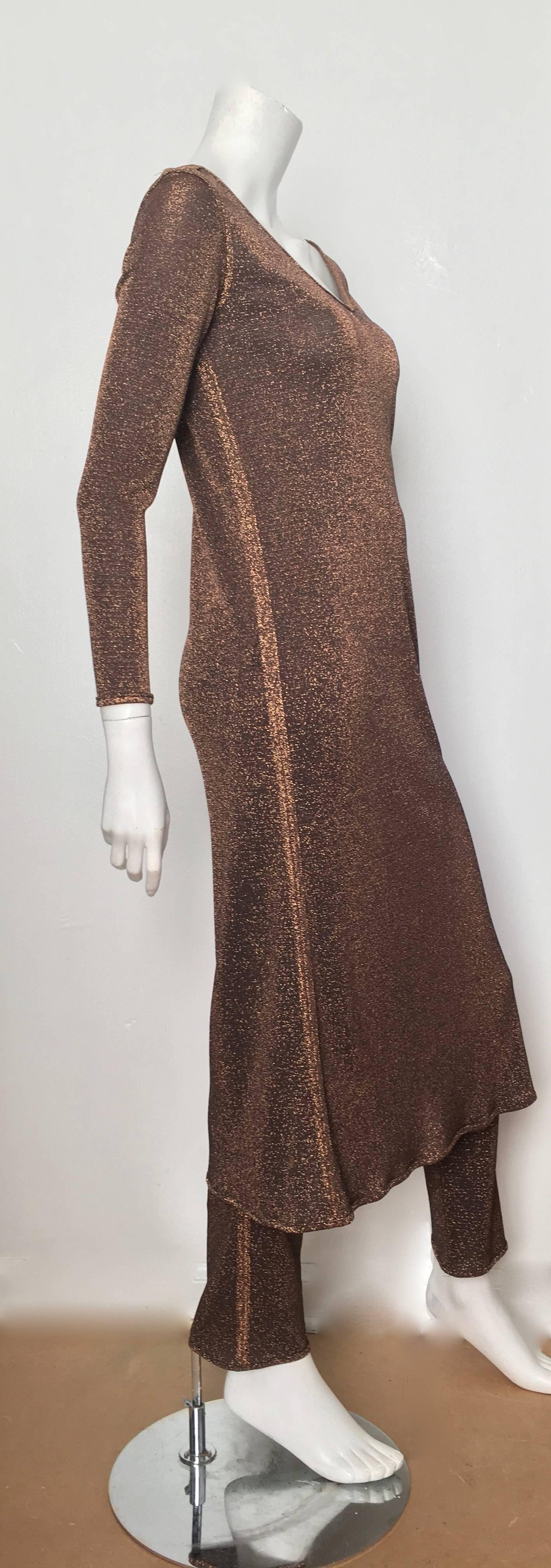 Richard Assatly 1980s copper & bronze metallic knit fabric dress with matching pants are labeled a size 6 but fit like a modern USA size 4.  Simple & chic this dress & pants ensemble is just what the fashion doctor ordered. I've photographed this