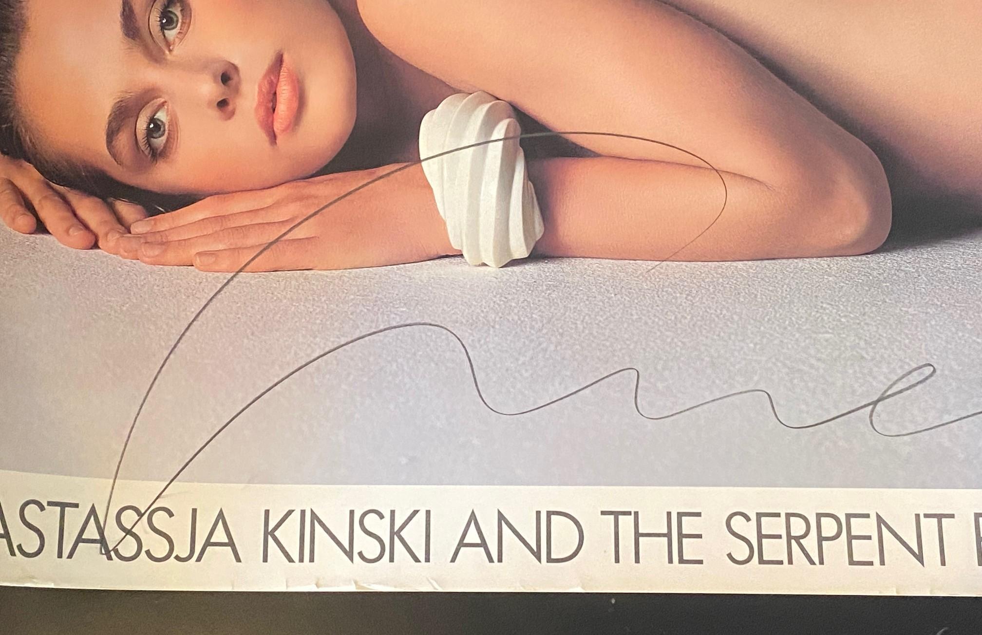 Richard Avedon Hand-Signed Vintage Poster Nastassja Kinski und die Schlange, 1981 im Angebot 5