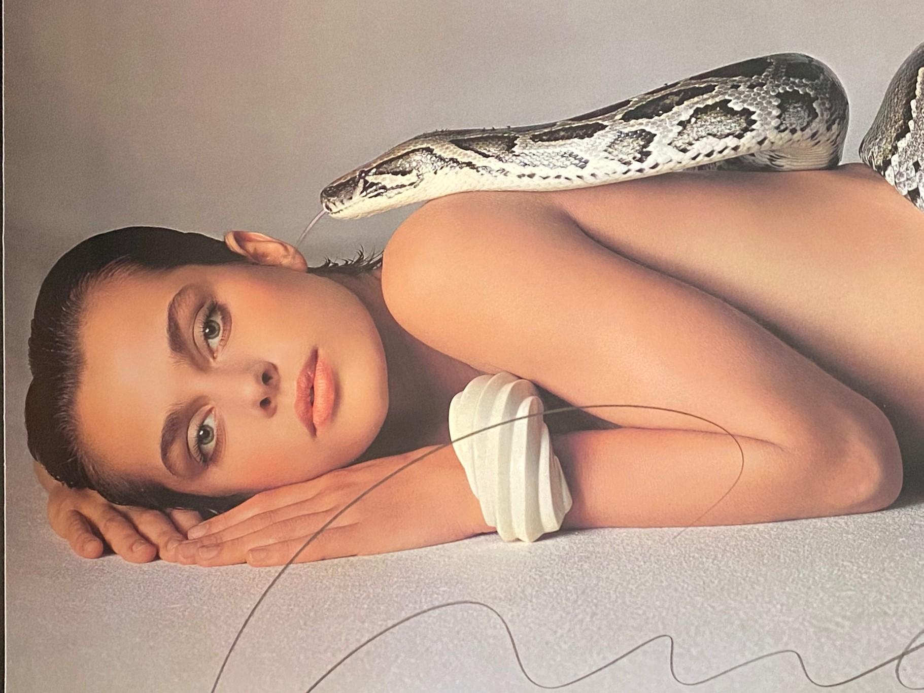 Richard Avedon Hand-Signed Vintage Poster Nastassja Kinski und die Schlange, 1981 im Zustand „Gut“ im Angebot in Studio City, CA