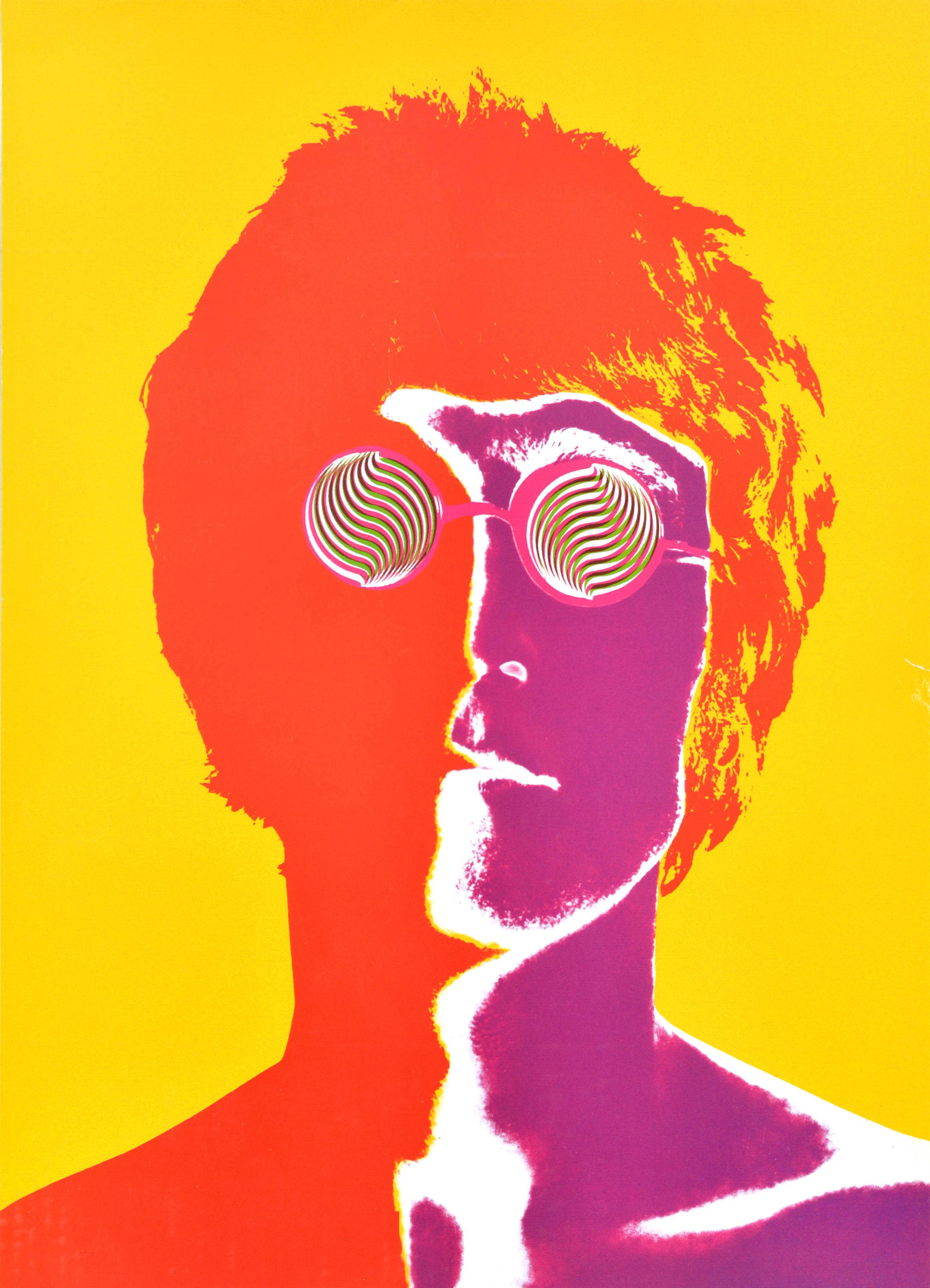 Affiche publicitaire originale de musique vintage présentant une photo colorée et psychédélique réalisée selon une nouvelle technique de solarisation par le photographe américain Richard Avedon (1923-2004) du musicien et