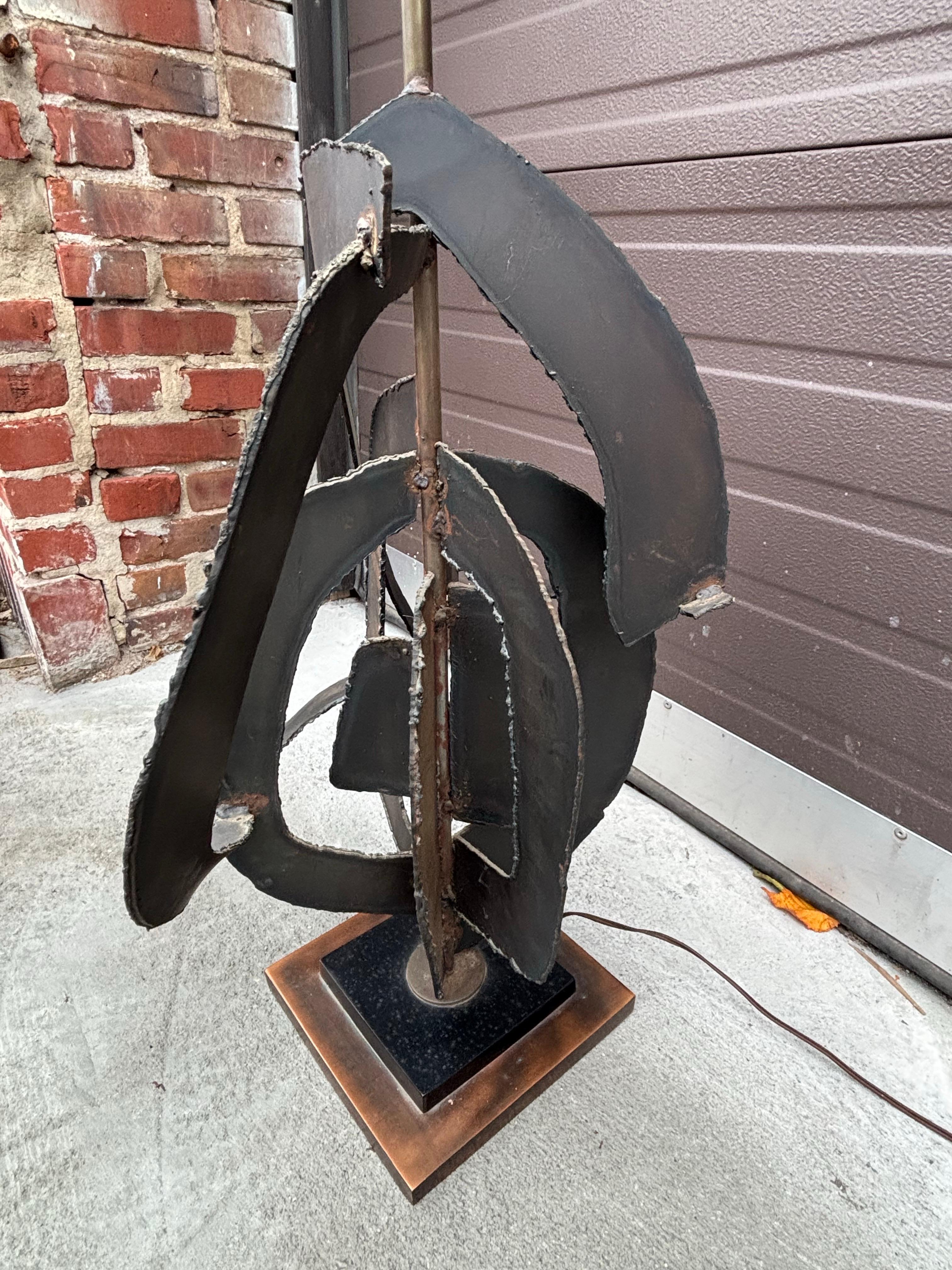 Américain Richard Barr for Laurel Lighting Brutalist Table Lamp en vente