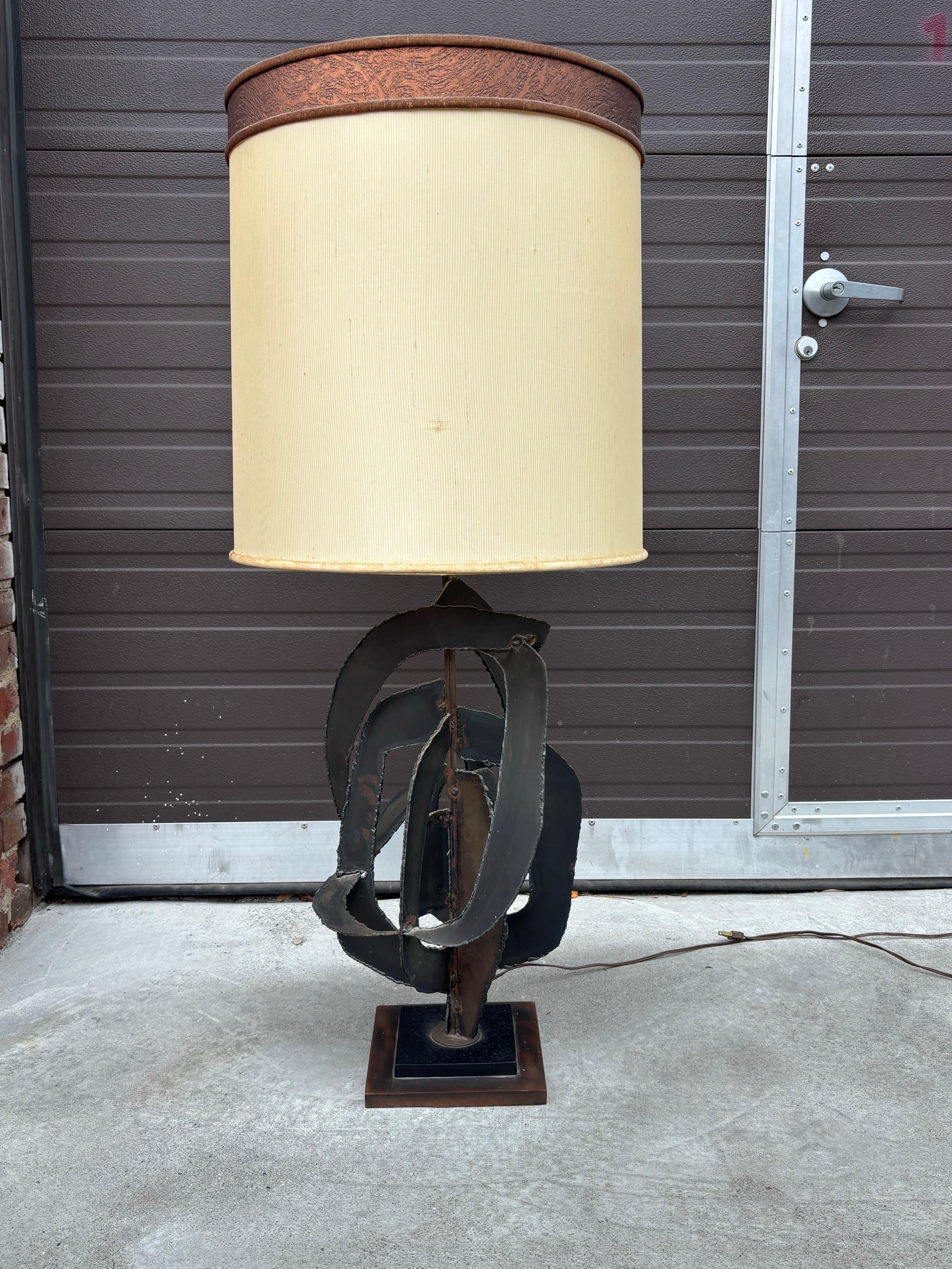 Richard Barr for Laurel Lighting Brutalist Table Lamp en vente 1