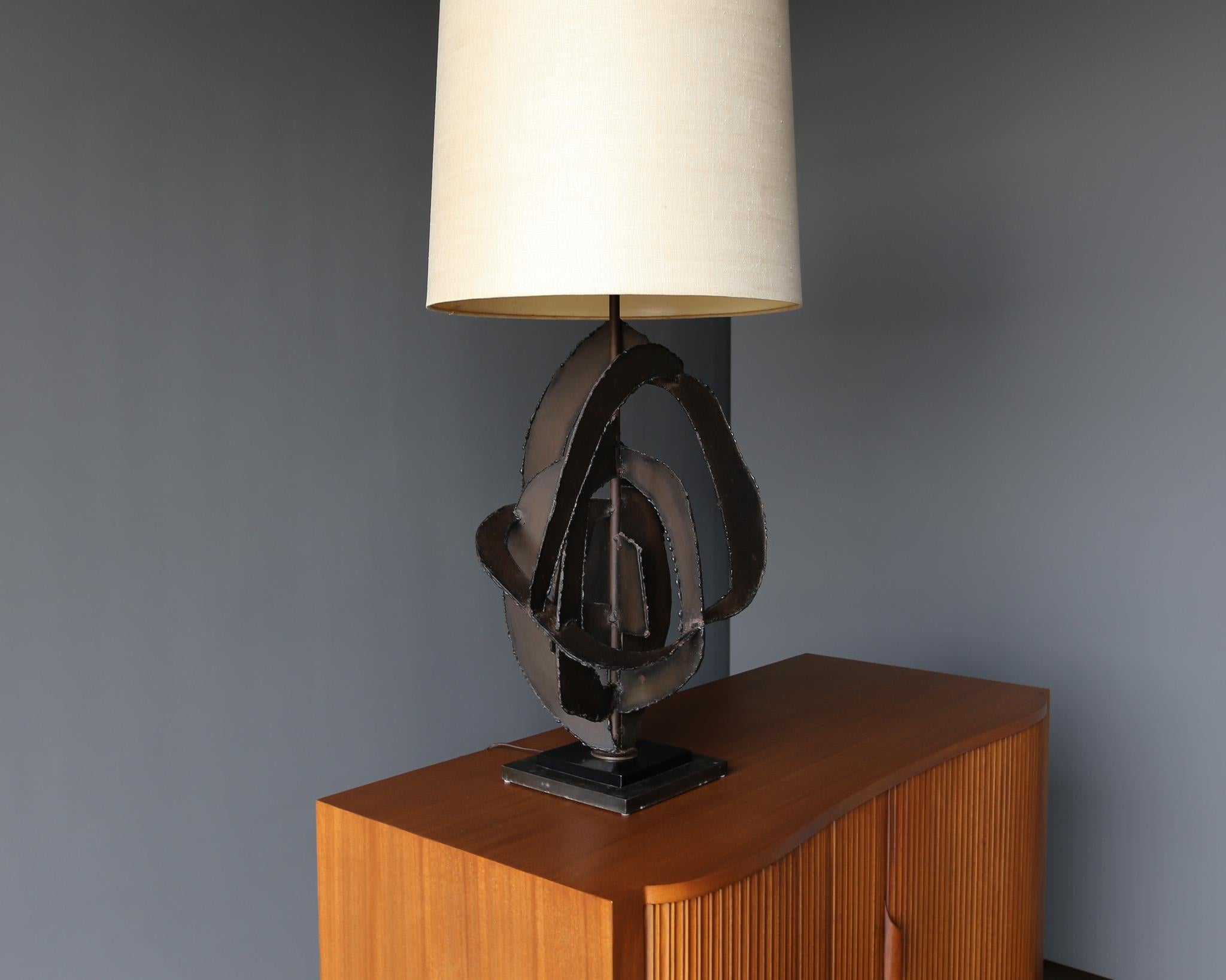 Skulpturale Tischlampe von Richard Barr für die STUDIO-Kollektion von Laurel, um 1965 3