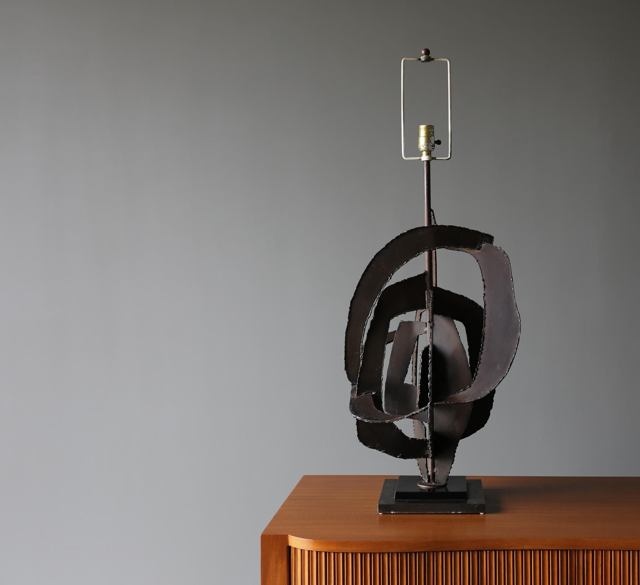 Skulpturale Tischlampe von Richard Barr für die STUDIO-Kollektion von Laurel, um 1965 6