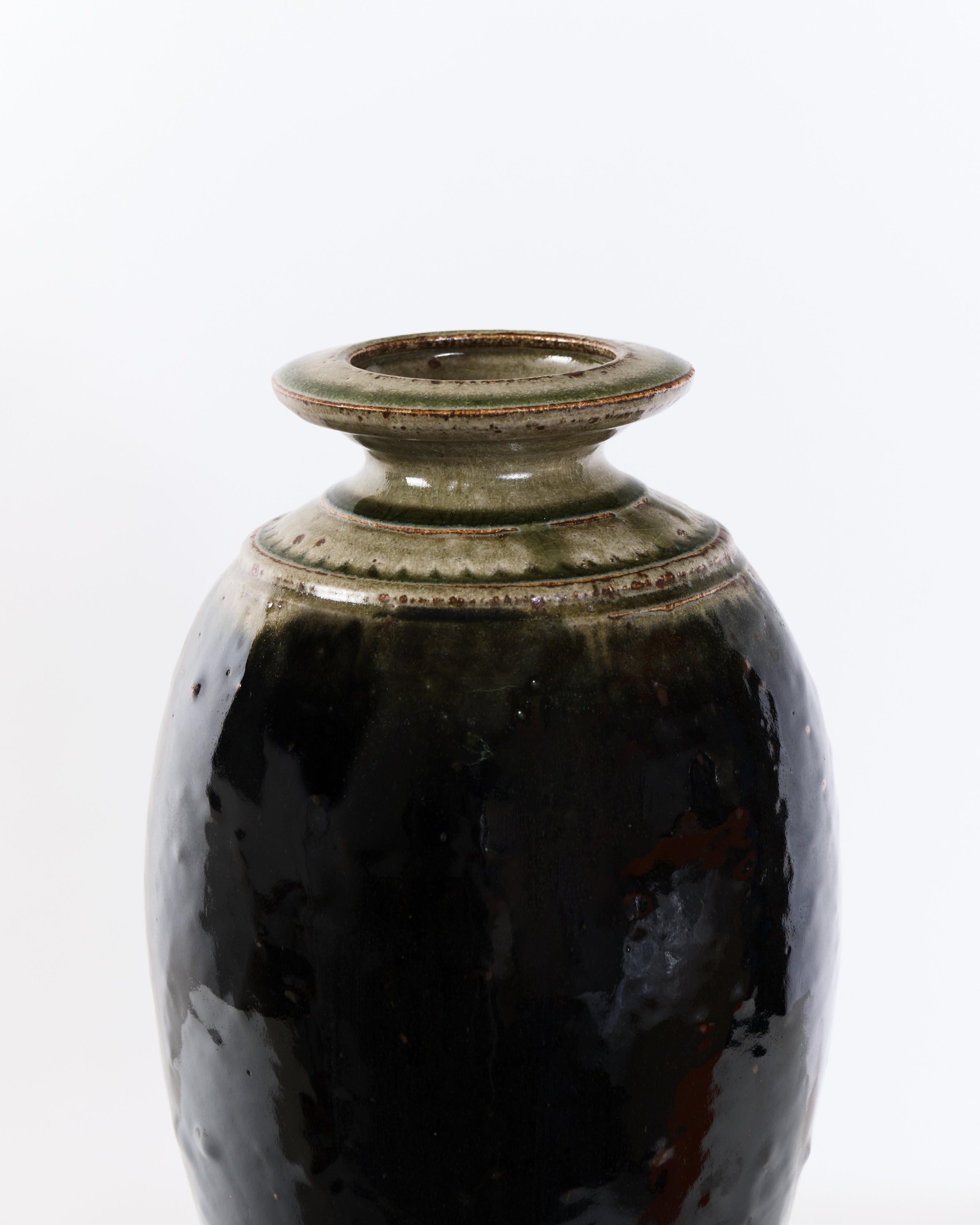 Grès avec glaçure Tenmoku
H36 x D18 cm