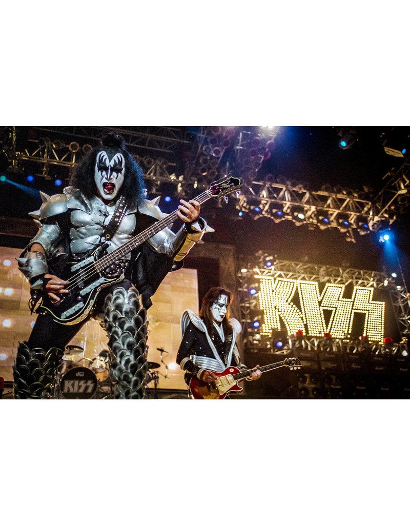 Color Photograph di Richard Beland - KISS - Copp's Coliseum