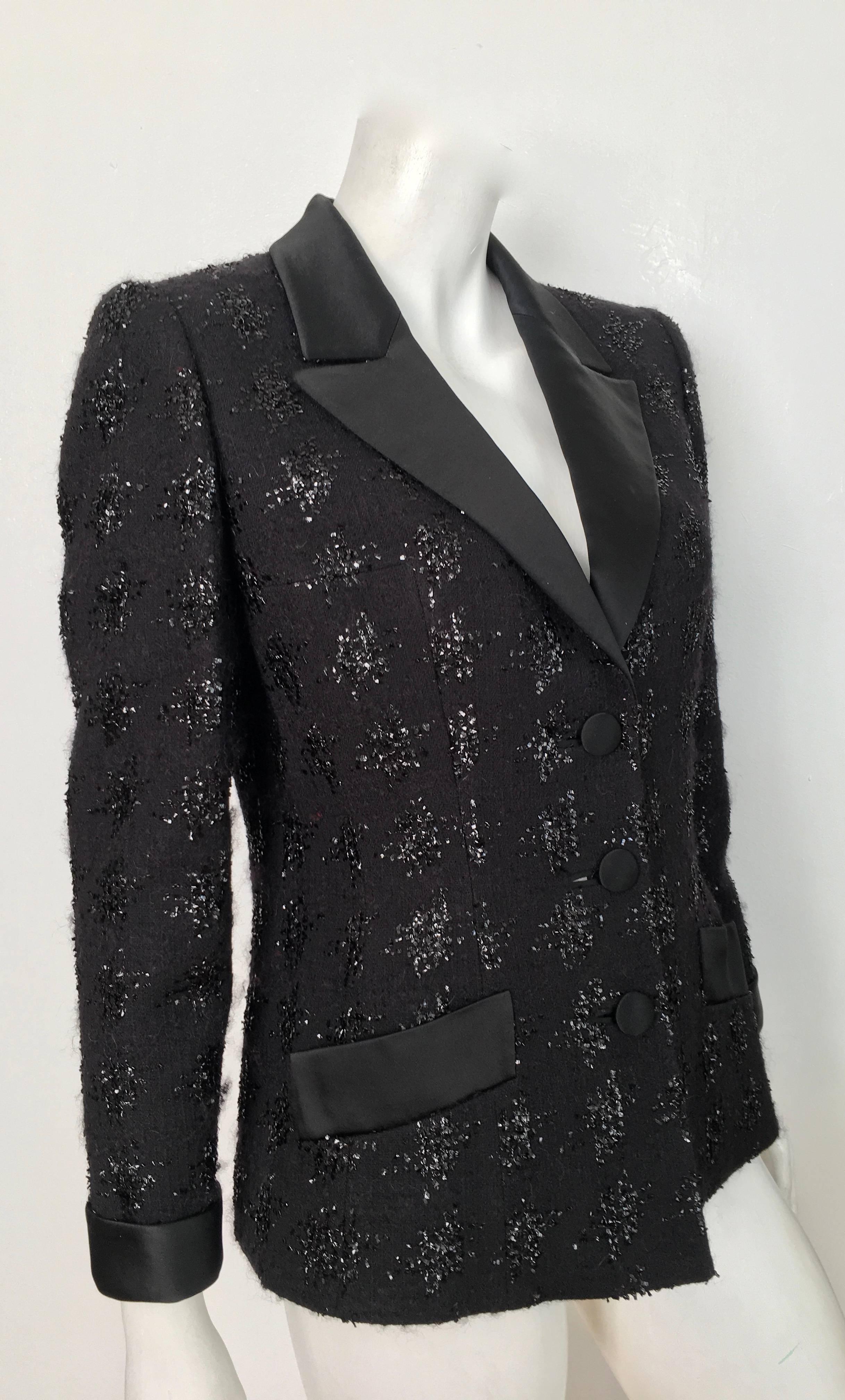 Women's or Men's Richard Carriere Paris 1980s Black Mohair Tuxedo Jacket Size 6.  For Sale