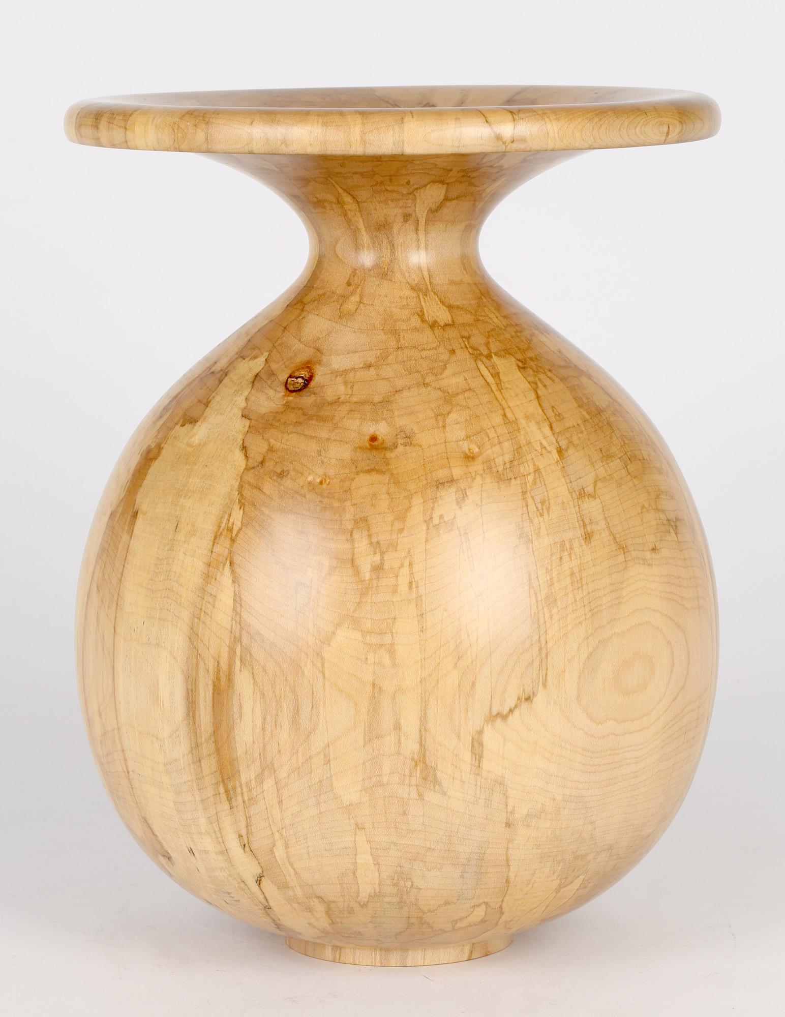 Late 20th Century Richard Chapman English Large Hand Turned Spalted Sycamore Vase For Sale