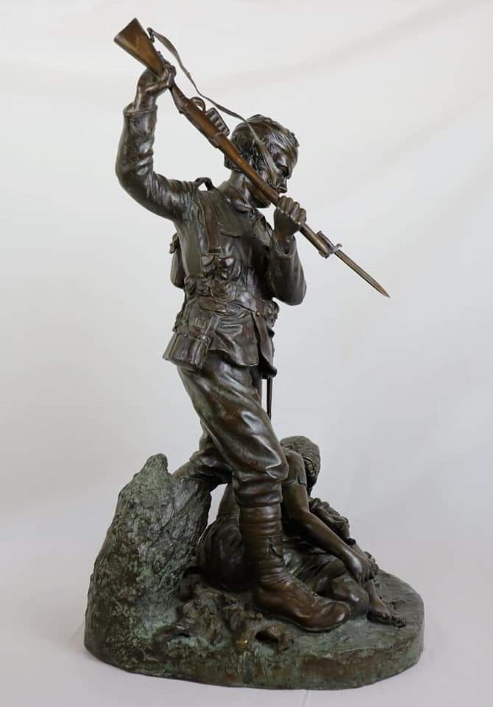 Sculpture anglaise « Casualties of War » en bronze de Richard Claude Belt, 1918 en vente 2