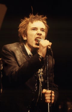 Johhny Rotten Singing 1978