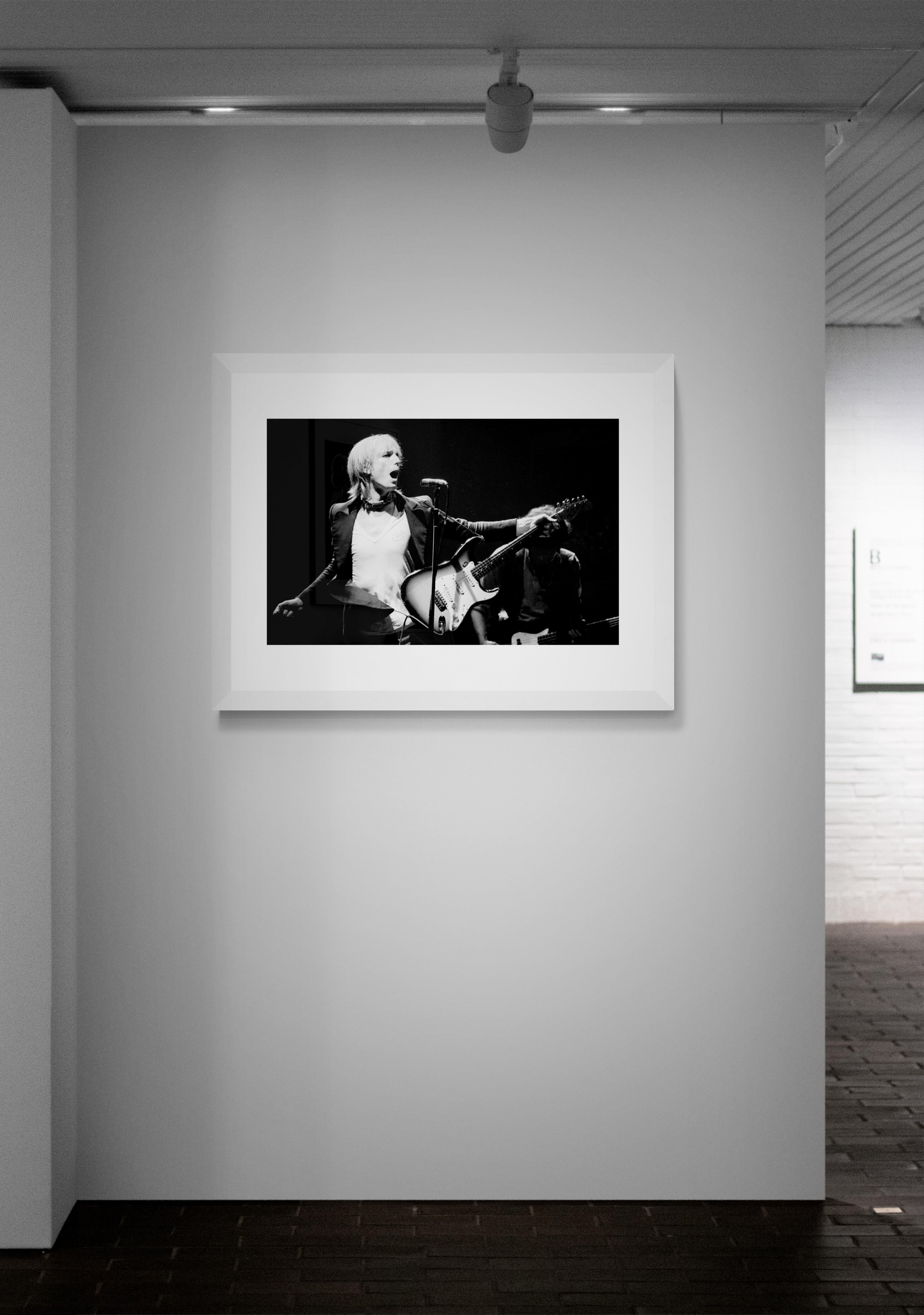 Tom Petty #13 - Black and White Photograph Nero di Richard E. Aaron
