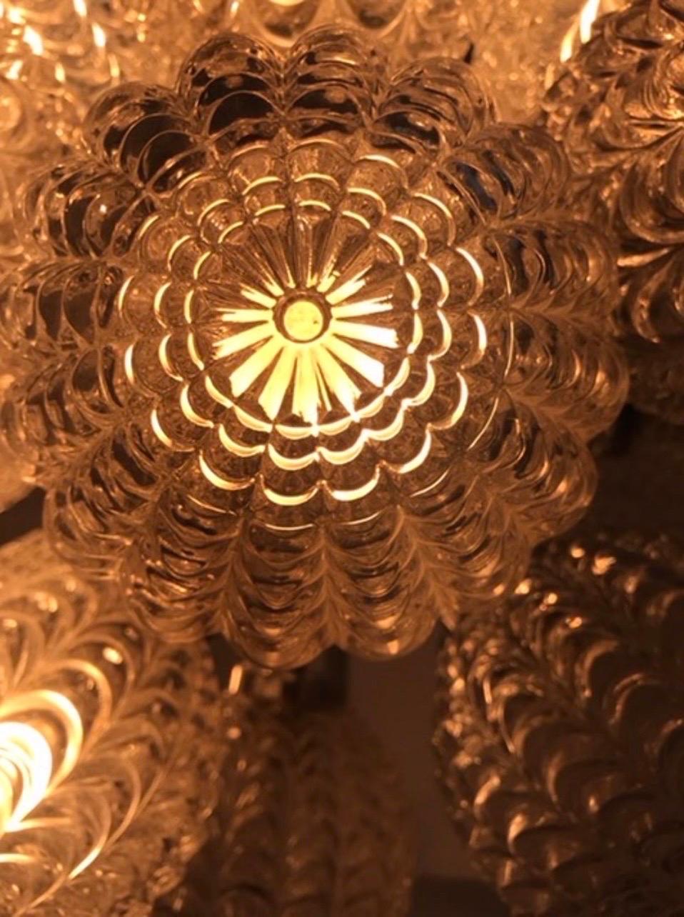 Lampadario Richard Essig  19 grandi globi di vetro Sputnik Space Age, Germania 1960 In condizioni buone in vendita a La xara, VC