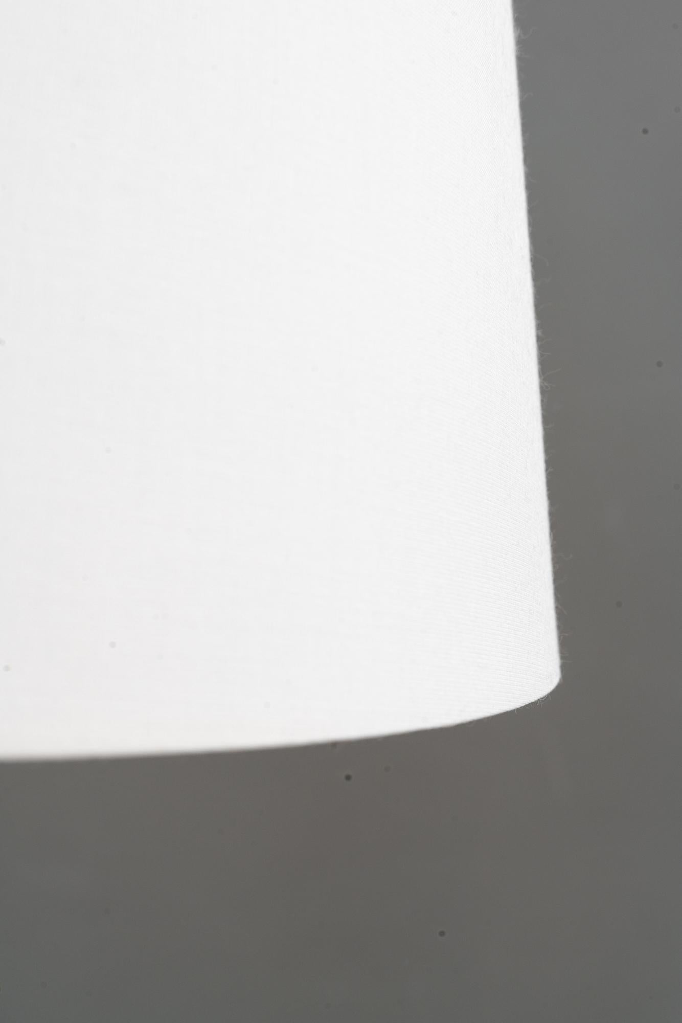 Richard essig floor lamp with fabric shade germany around 1970s en venta 2