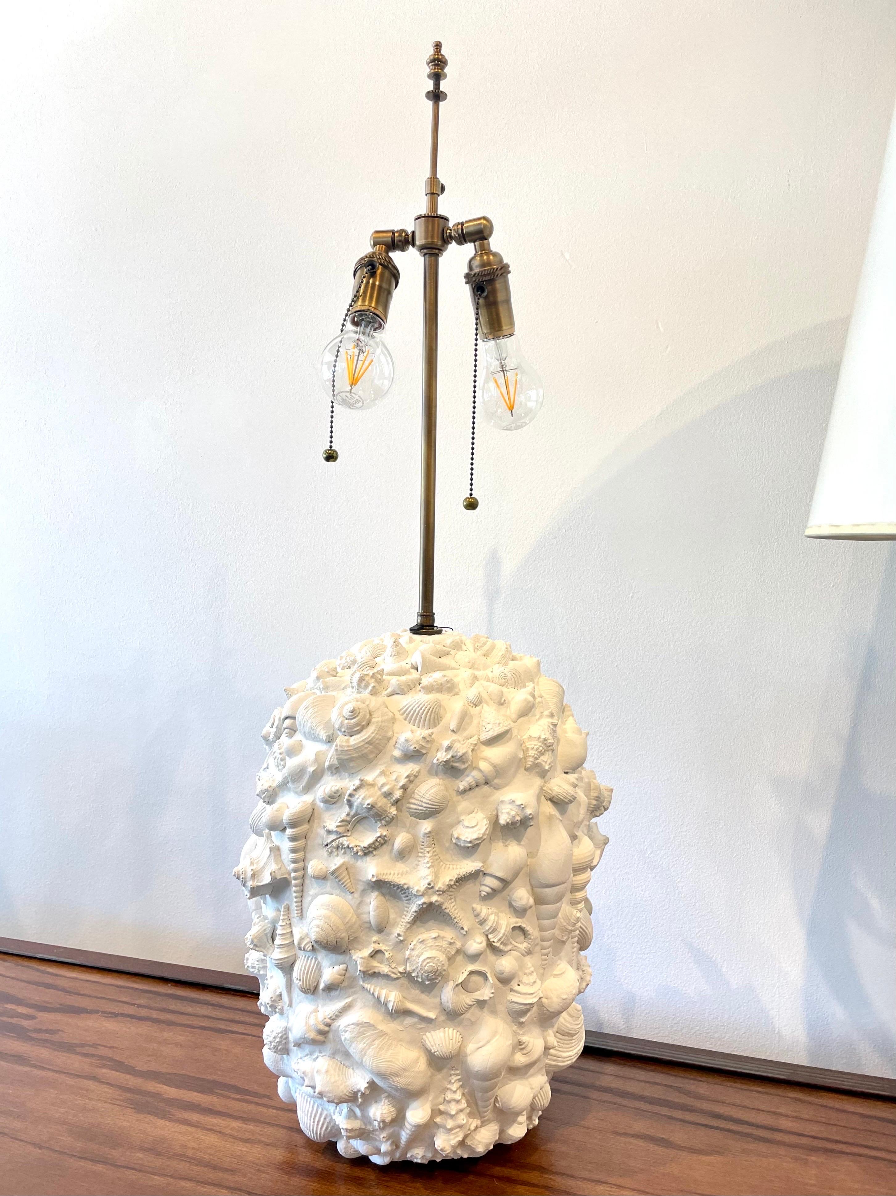 Américain Lampes de table coquillages Mid-Century Modern en vente