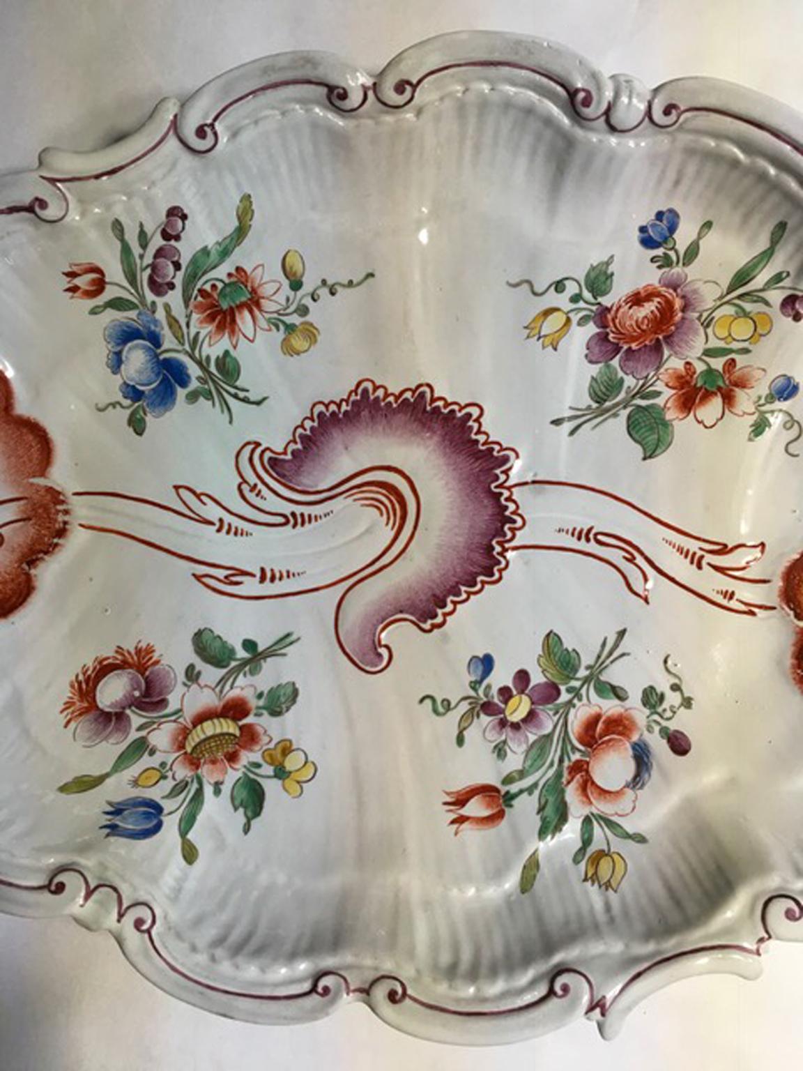 Italy Richard Ginori 1750 Porcelain Bowl For Sale 5