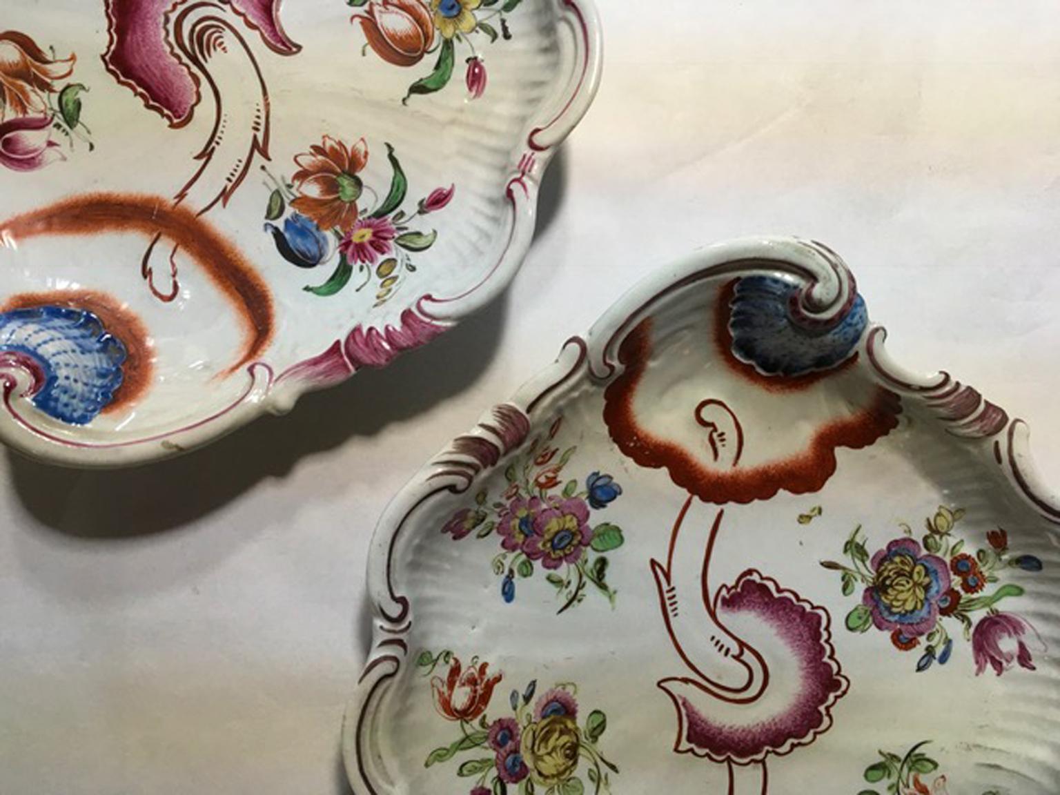 Italy Richard Ginori 1750 Pair of Porcelain Bowls Pink Tulip Decor For Sale 5