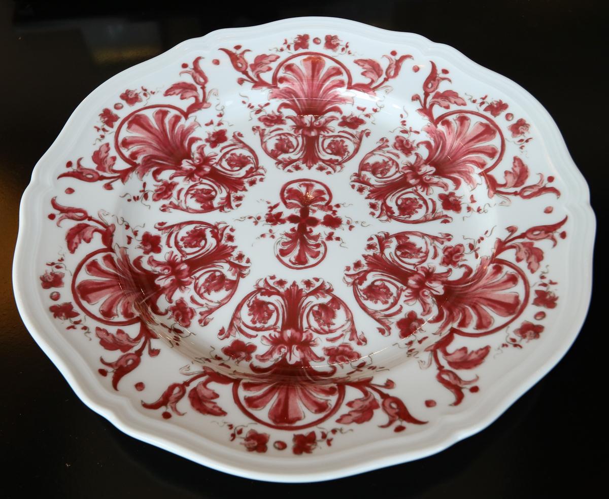 Italian Richard Ginori Babele Rosso Red Dinner Plate
