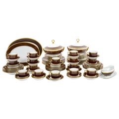 Richard Ginori Brown & Gold Trimmed Extensive Dinnerware Service Of 99 Pieces