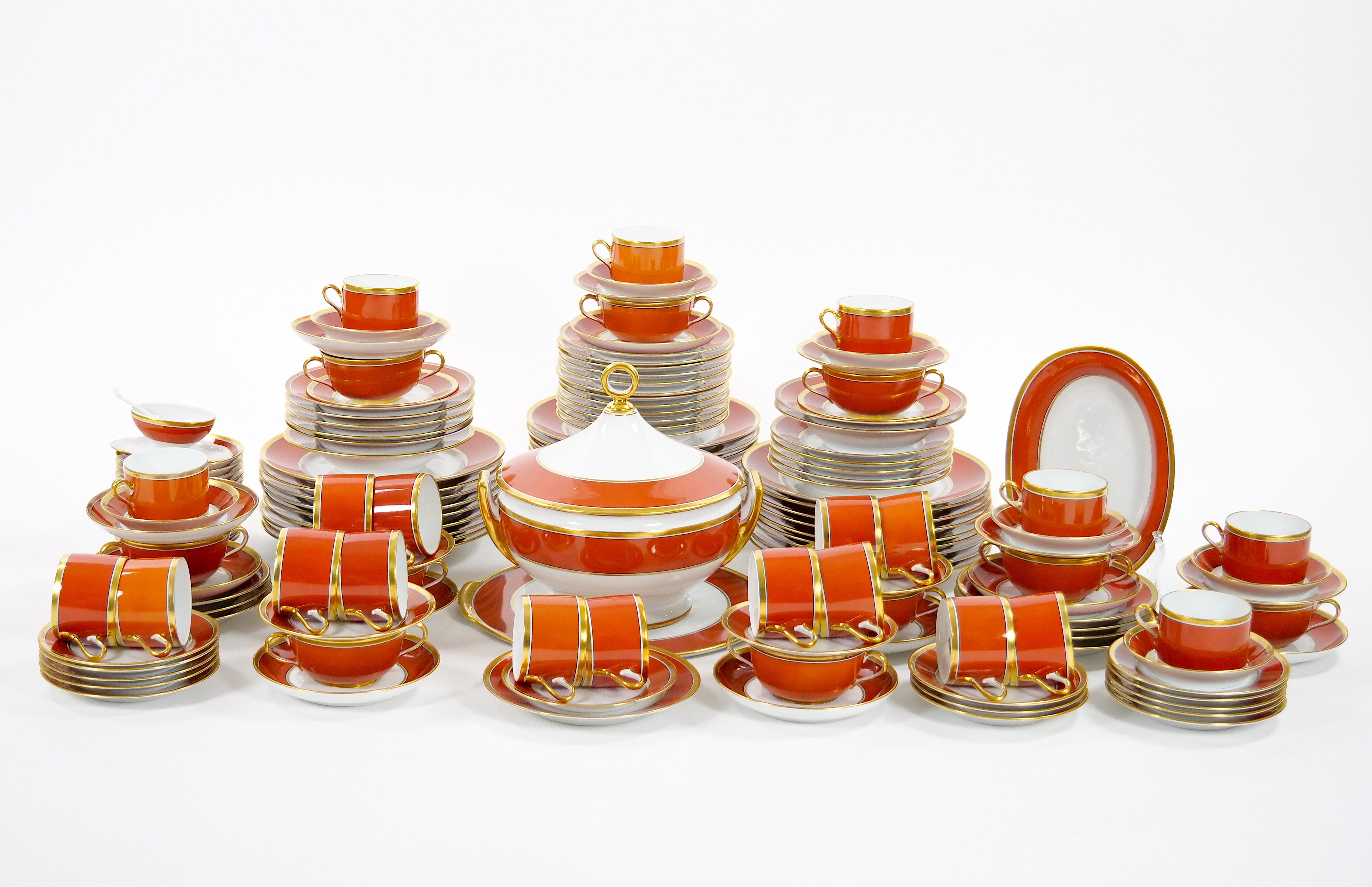 italien Richard Ginori Burnt Orange Contessa Extensive Dinnerware Service Of 141 Pieces en vente