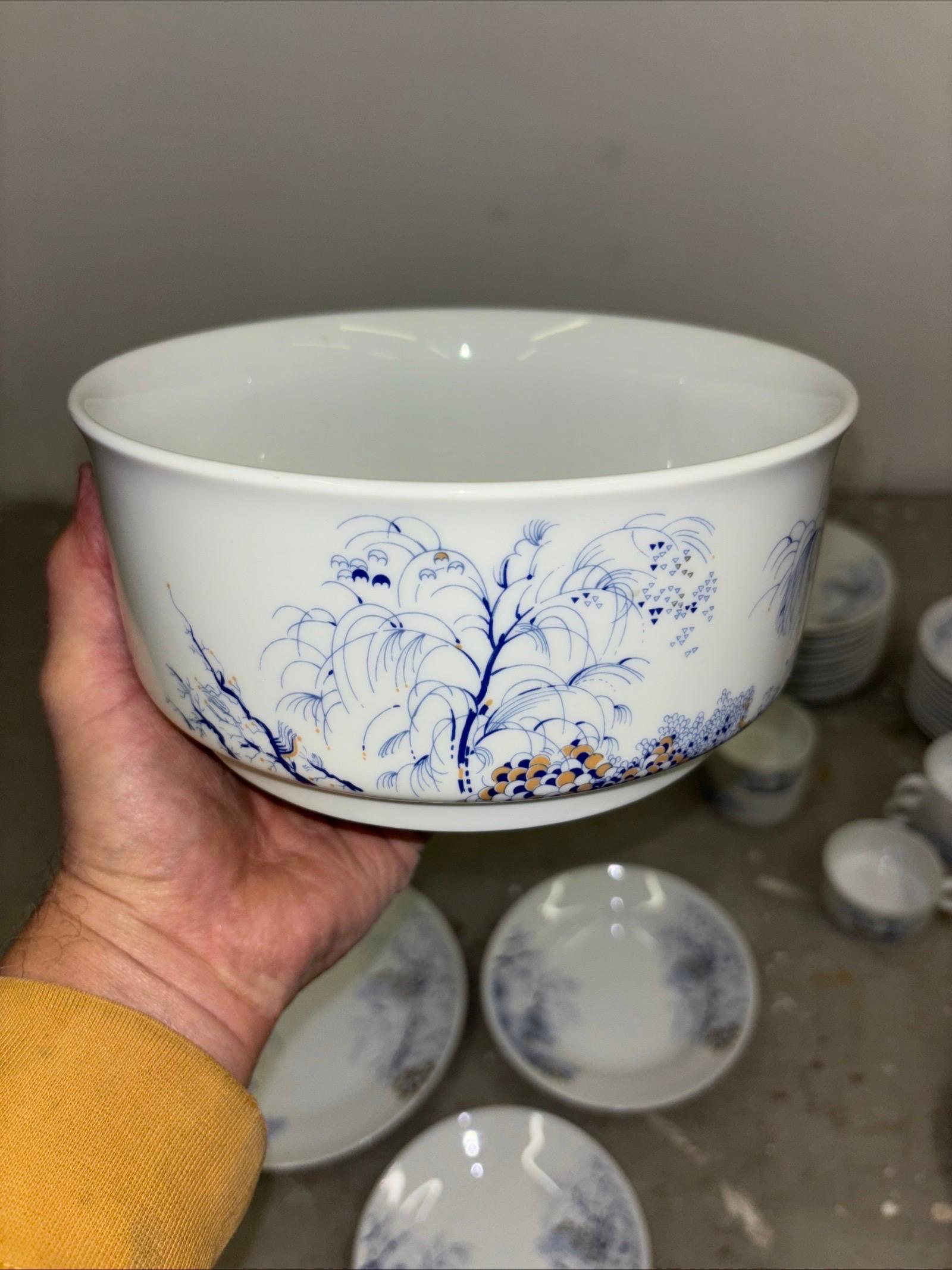 Richard Ginori Complete Willow Pattern Dinnerware Set For Sale 3