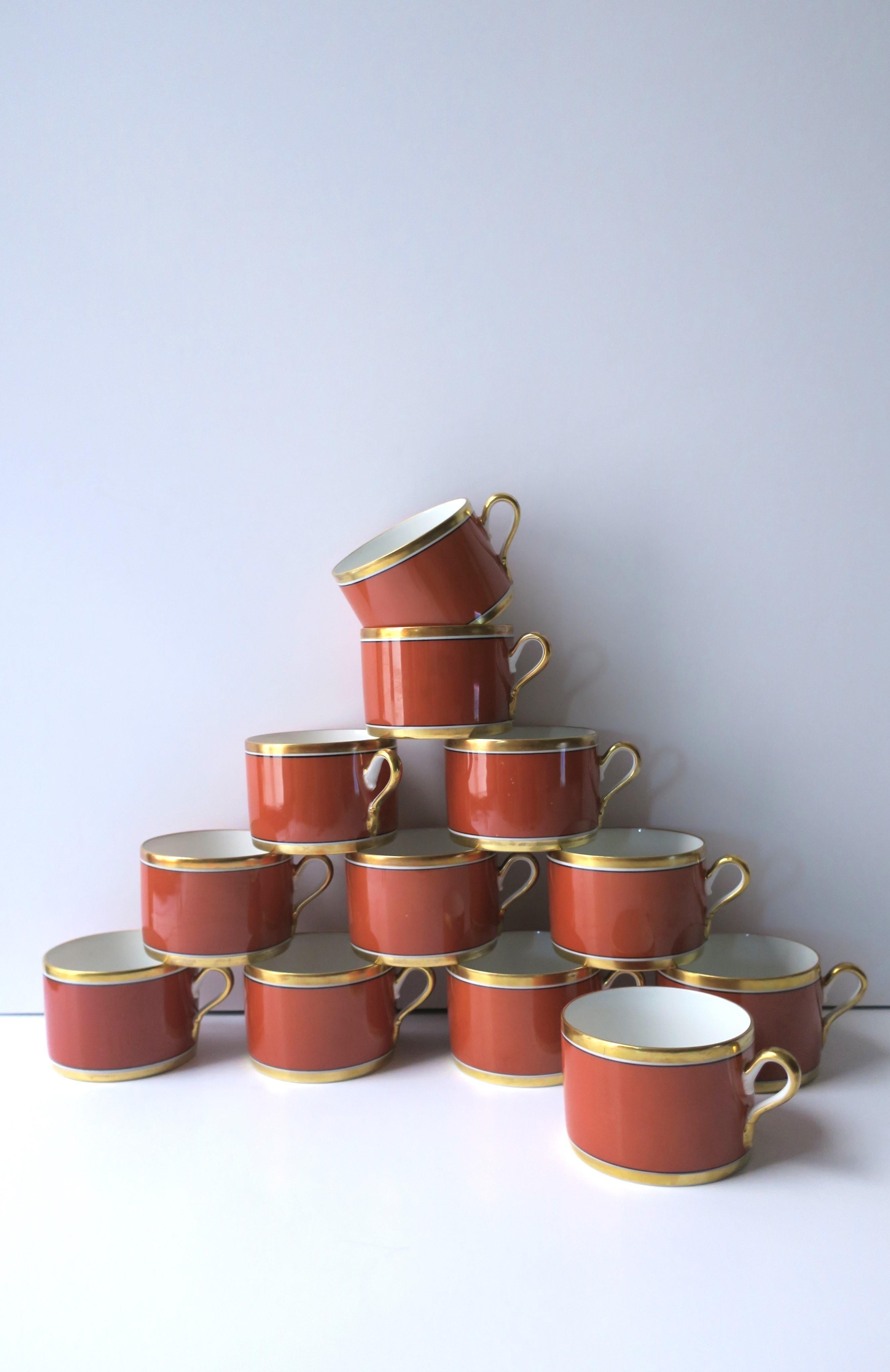 Couchtisch oder Teebecher aus Porzellan von Richard Ginori Contessa, 12 Stück verfügbar. im Angebot 2