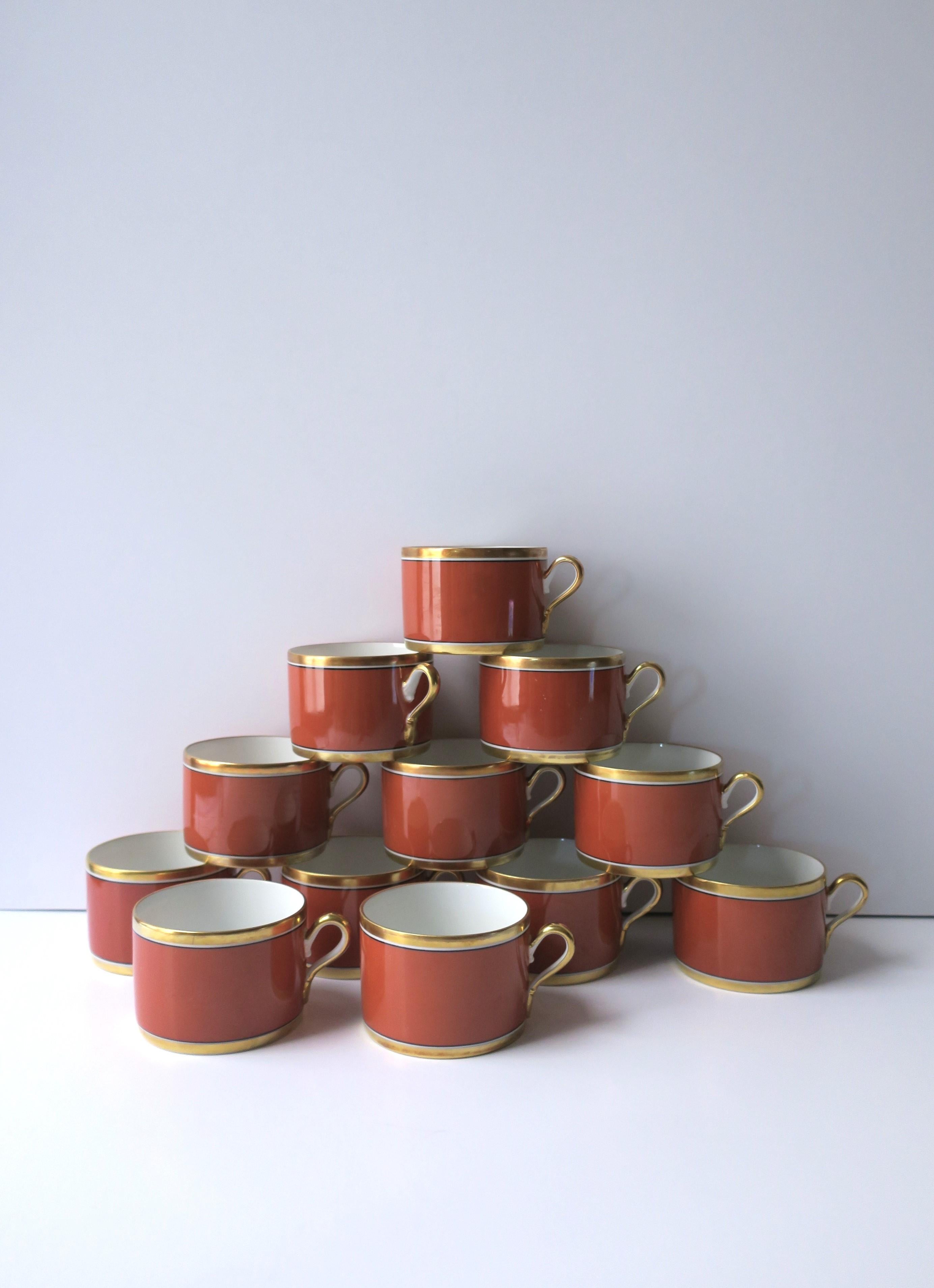 Couchtisch oder Teebecher aus Porzellan von Richard Ginori Contessa, 12 Stück verfügbar. im Angebot 3