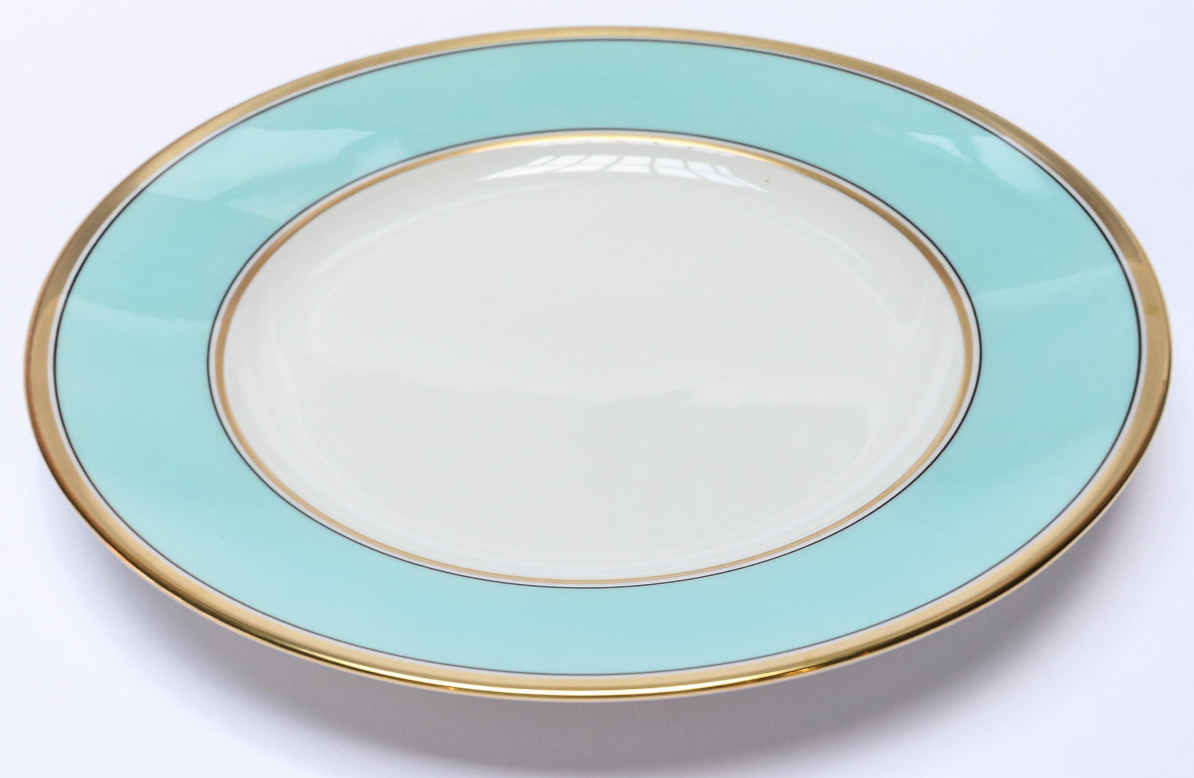 Richard Ginori contessa indaco blue dinner plate in the Impero shape 26.5cm in diameter.
  