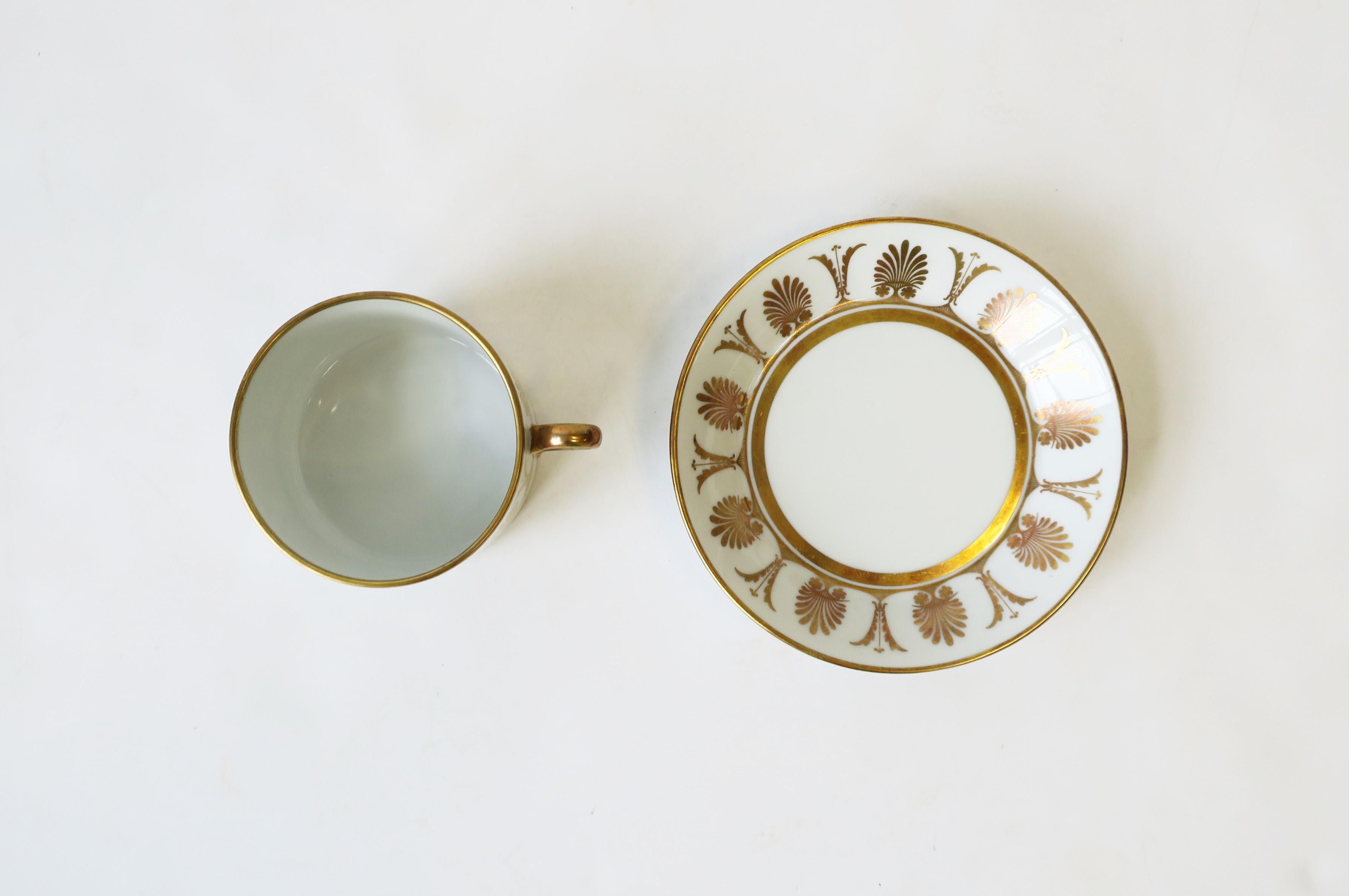 Richard Ginori Vintage Italian White & Gold Coffee or Tea Cup Saucer, Set of 12 For Sale 6