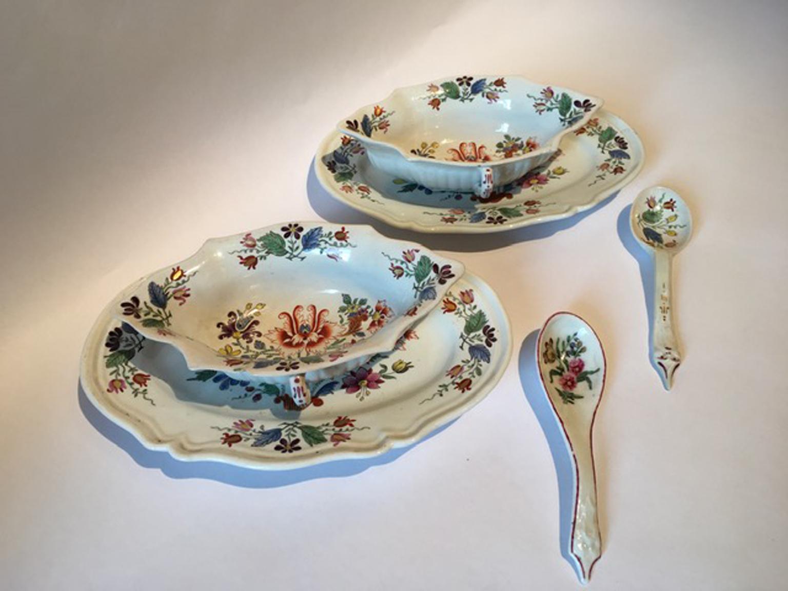 Italian Italy Richard Ginori Late 18th Century Pair Porcelain Sauce Boats Tulip Decor For Sale