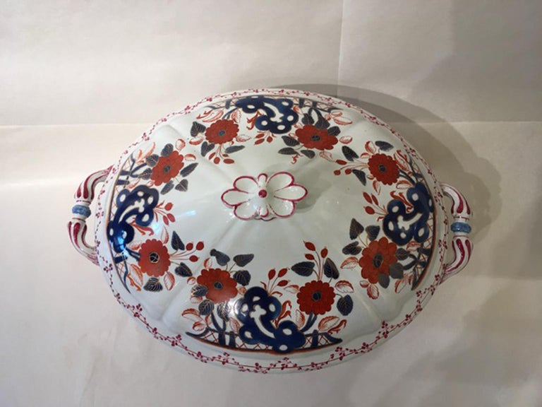 Hand-Crafted Italy Richard Ginori Doccia Mid-18th Century Porcelain Soup Bowl Red Blue Decor For Sale