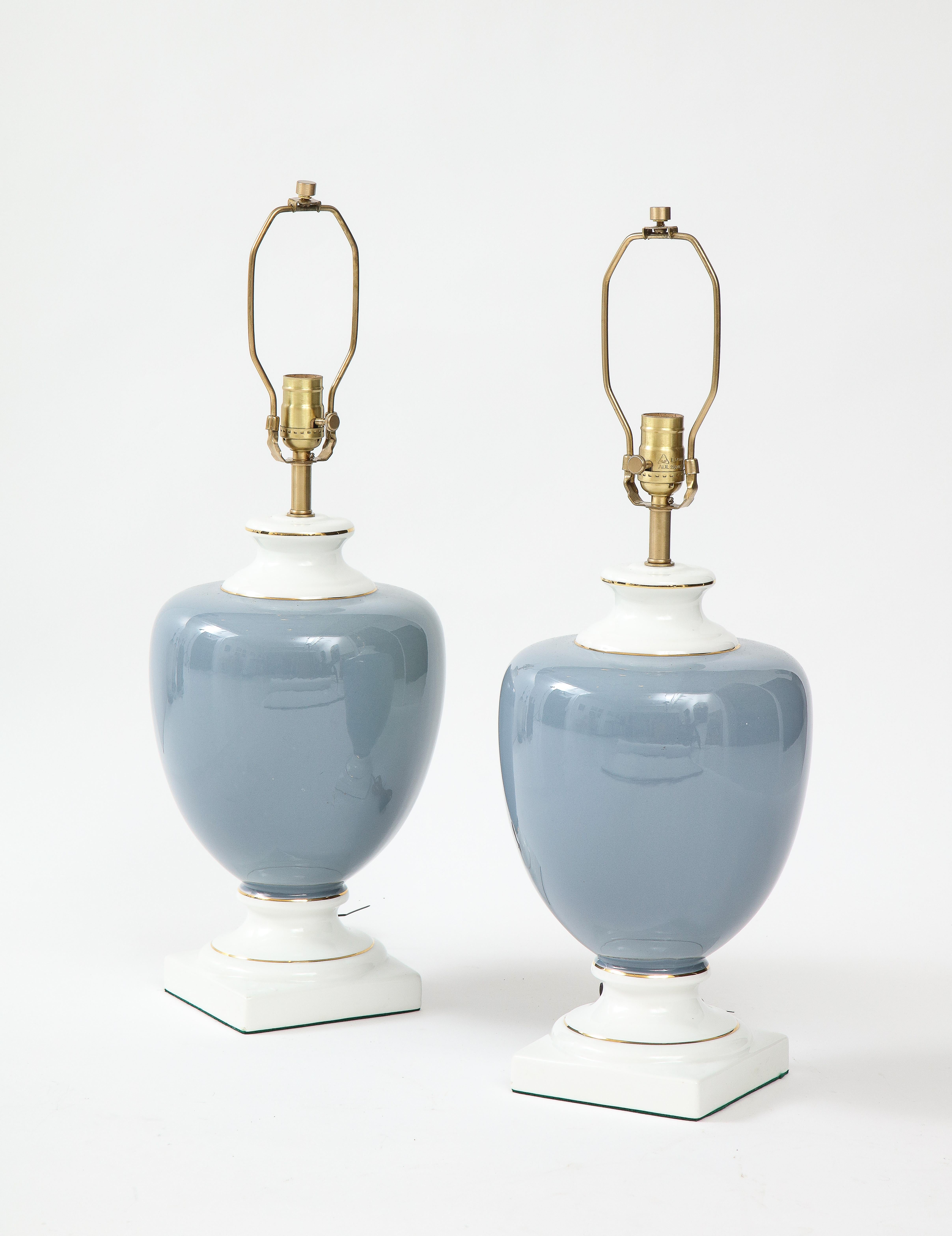 Richard Ginori French Blue Porcelain Lamps In Good Condition For Sale In New York, NY