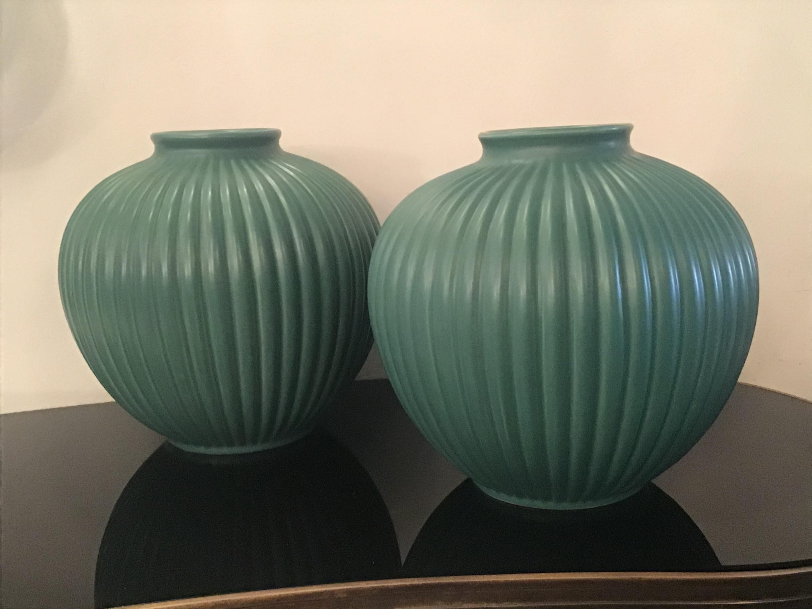 Richard Ginori Giovanni Gariboldi Pair of Vases Green Ceramic 1950 Italy For Sale 6
