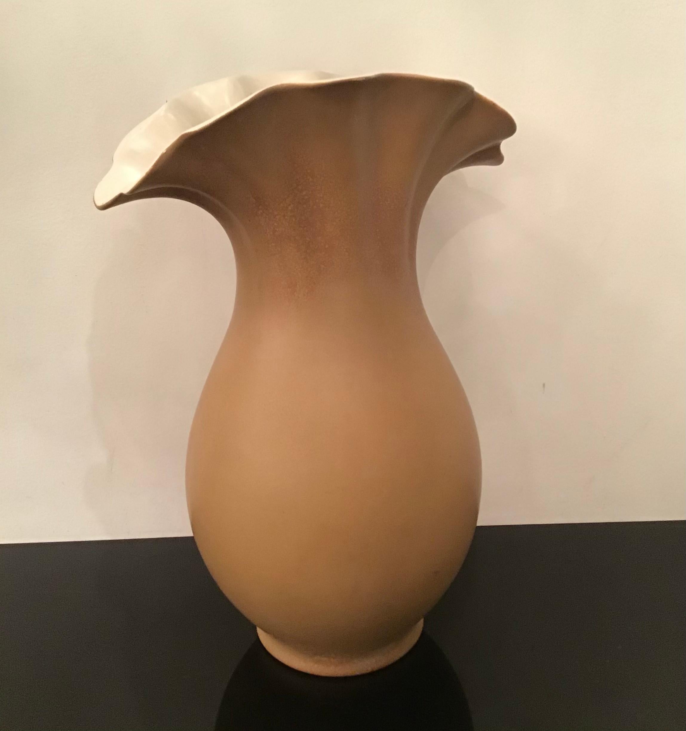 Richard Ginori “Giovanni Gariboldi “ Vase Ceramic, 1950, Italy  For Sale 4