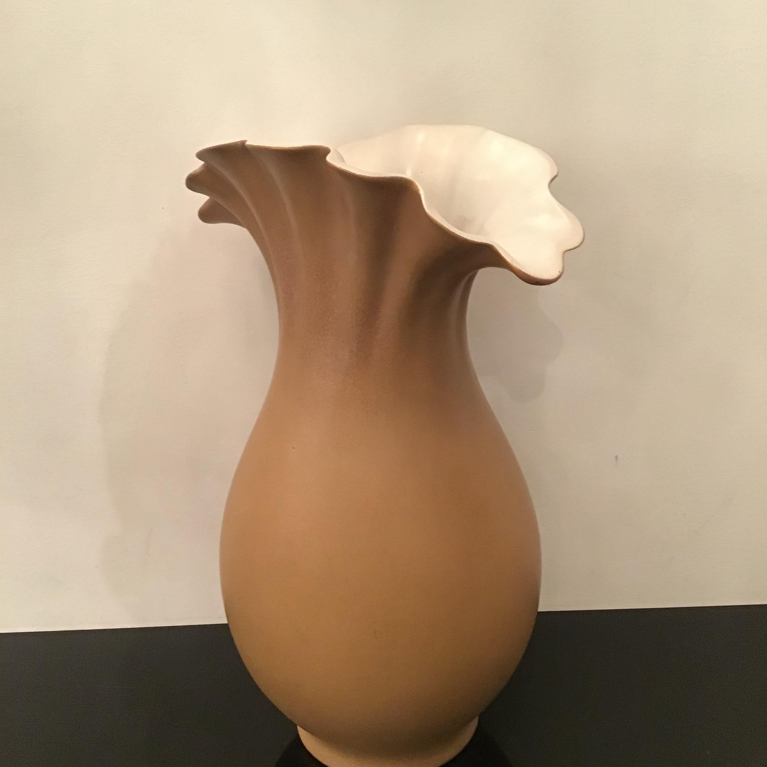 Richard Ginori “Giovanni Gariboldi “ Vase Ceramic, 1950, Italy  For Sale 8