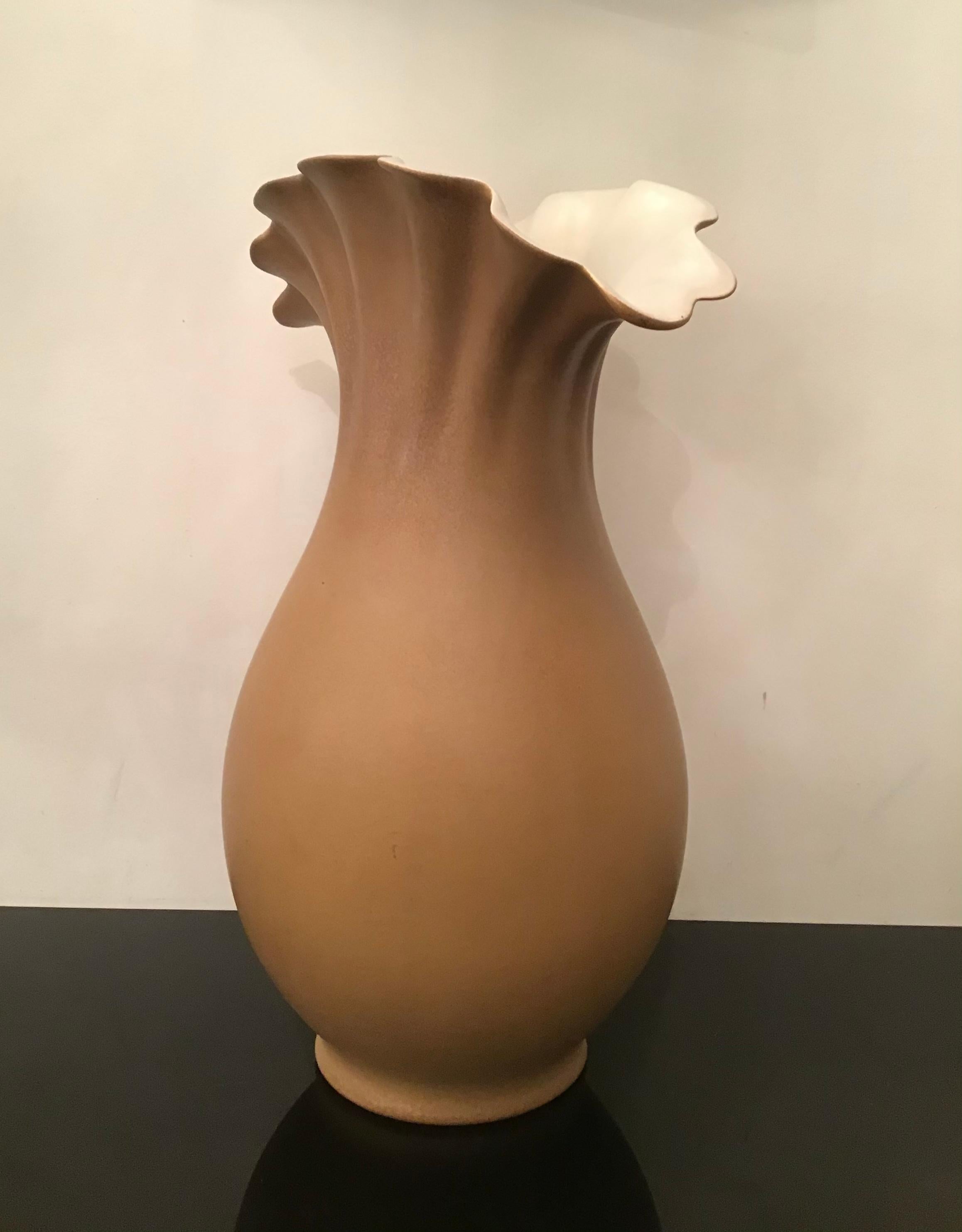 Richard Ginori “Giovanni Gariboldi “ Vase Ceramic, 1950, Italy  For Sale 12