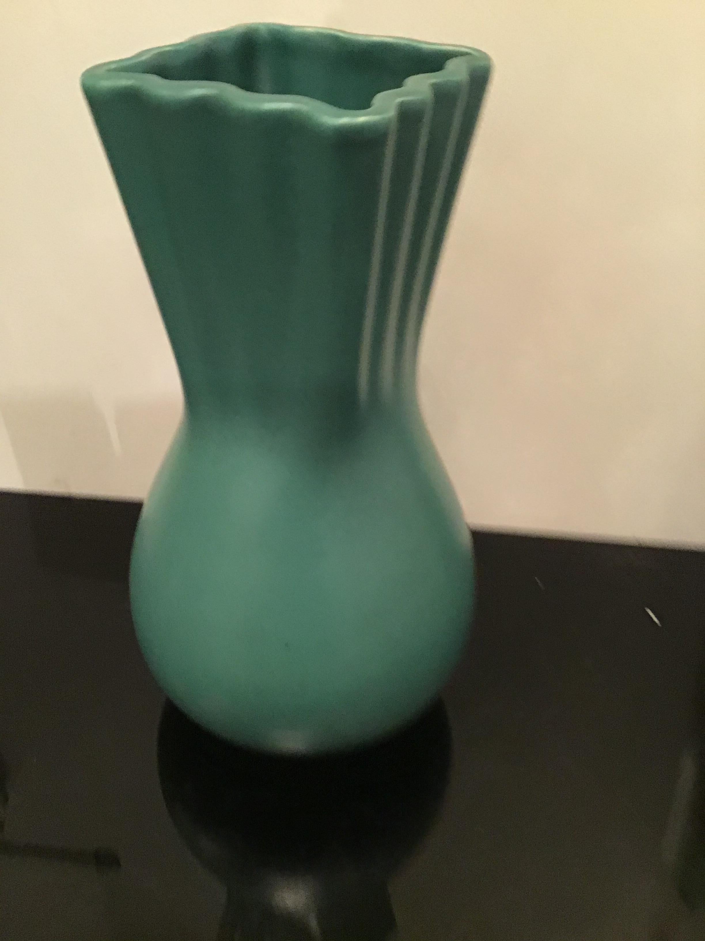 Italian Richard Ginori “Giovanni Gariboldi “ Vase Ceramic, 1950, Italy  For Sale