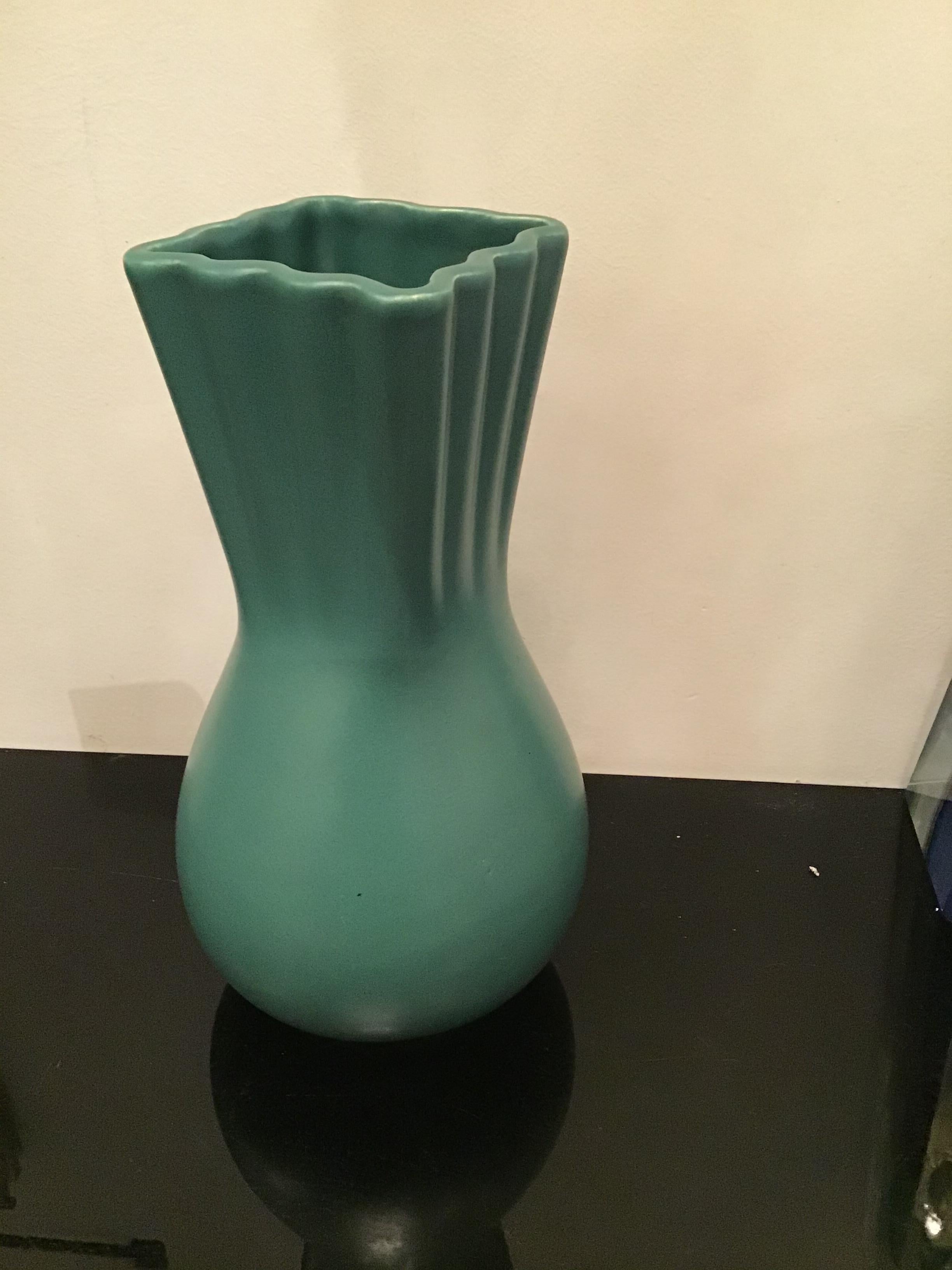 Richard Ginori “Giovanni Gariboldi “ Vase Ceramic, 1950, Italy  In Excellent Condition For Sale In Milano, IT
