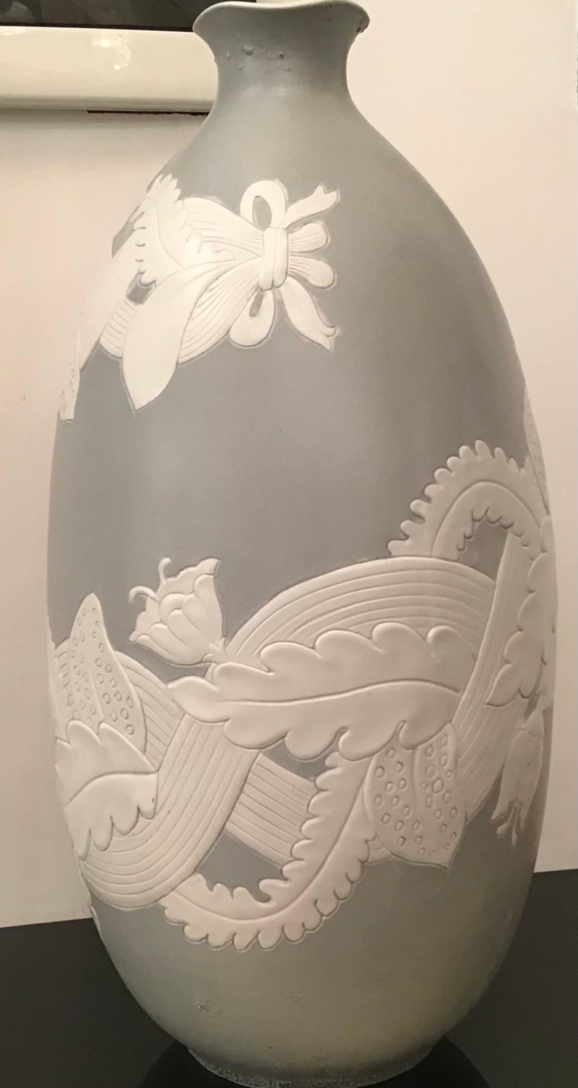 Richard Ginori “Giovanni Gariboldi “ Vase Ceramic, 1950, Italy For Sale 2