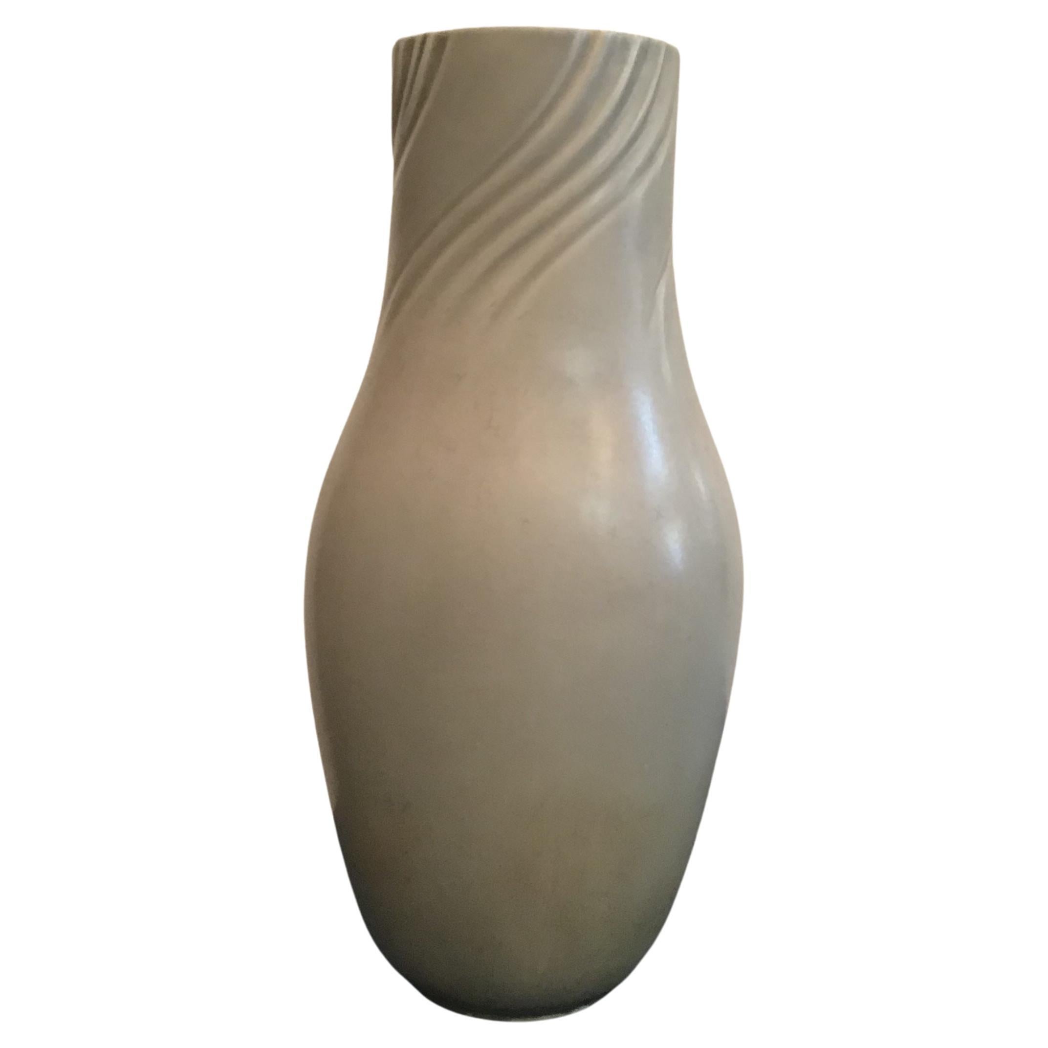 Richard Ginori “Giovanni Gariboldi Vase Ceramic 1950 Italy For Sale
