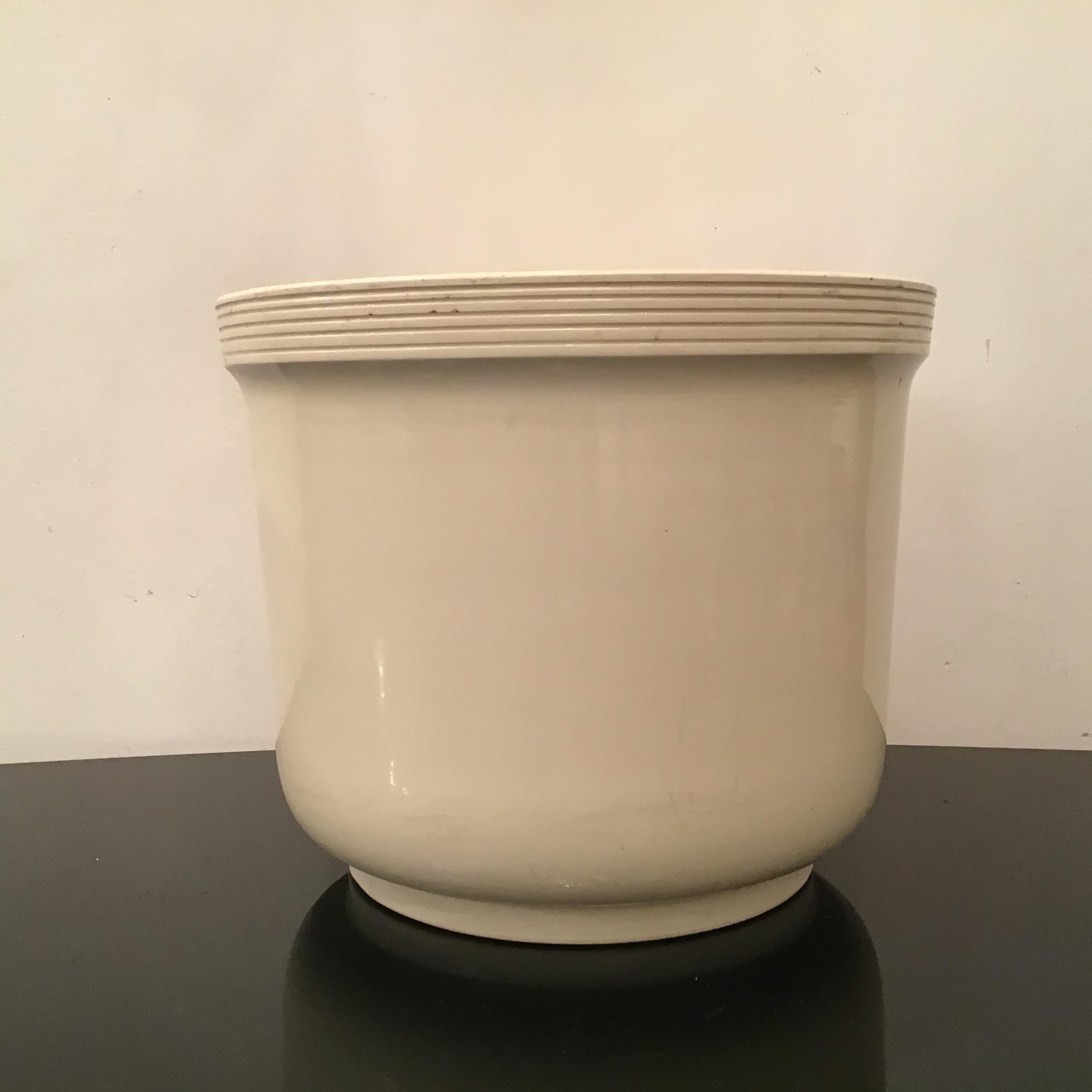 Richard Ginori “Giovanni Gariboldi “ Vase Holder, 1950, Italy In Good Condition For Sale In Milano, IT