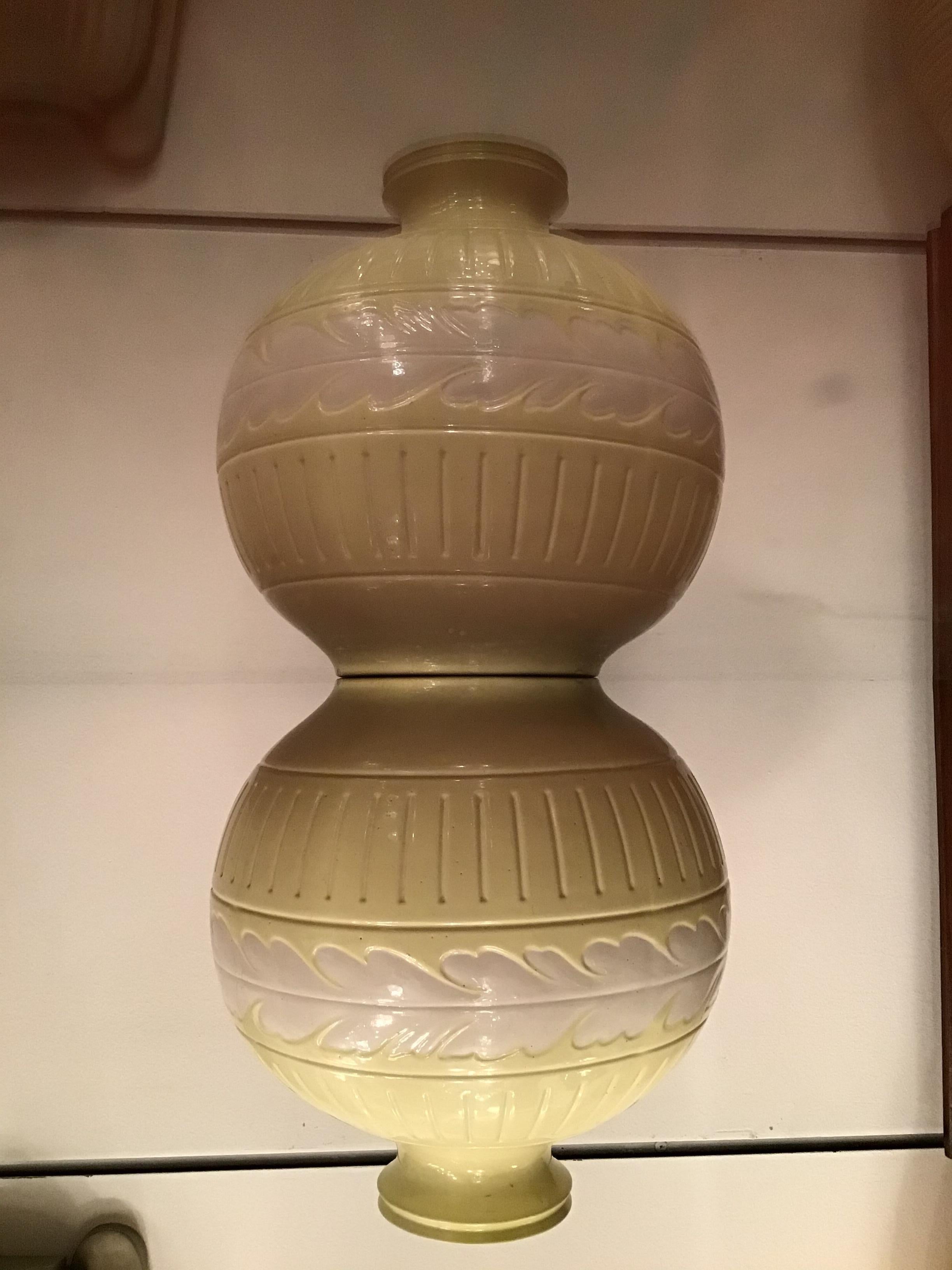 Richard Ginori Giovanni Gariboldi Vase Yellow White Ceramic, 1945, Italy For Sale 2