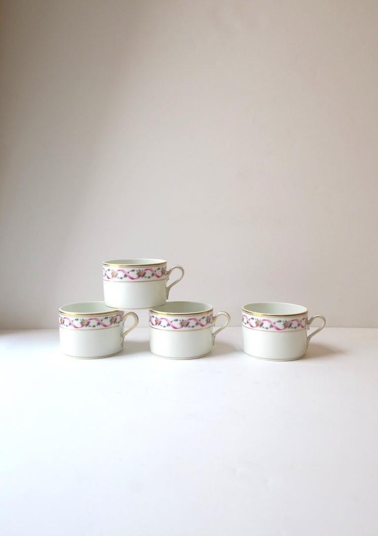 Polychromed Richard Ginori Italian Porcelain Coffee or Teacups, Set of 4 For Sale
