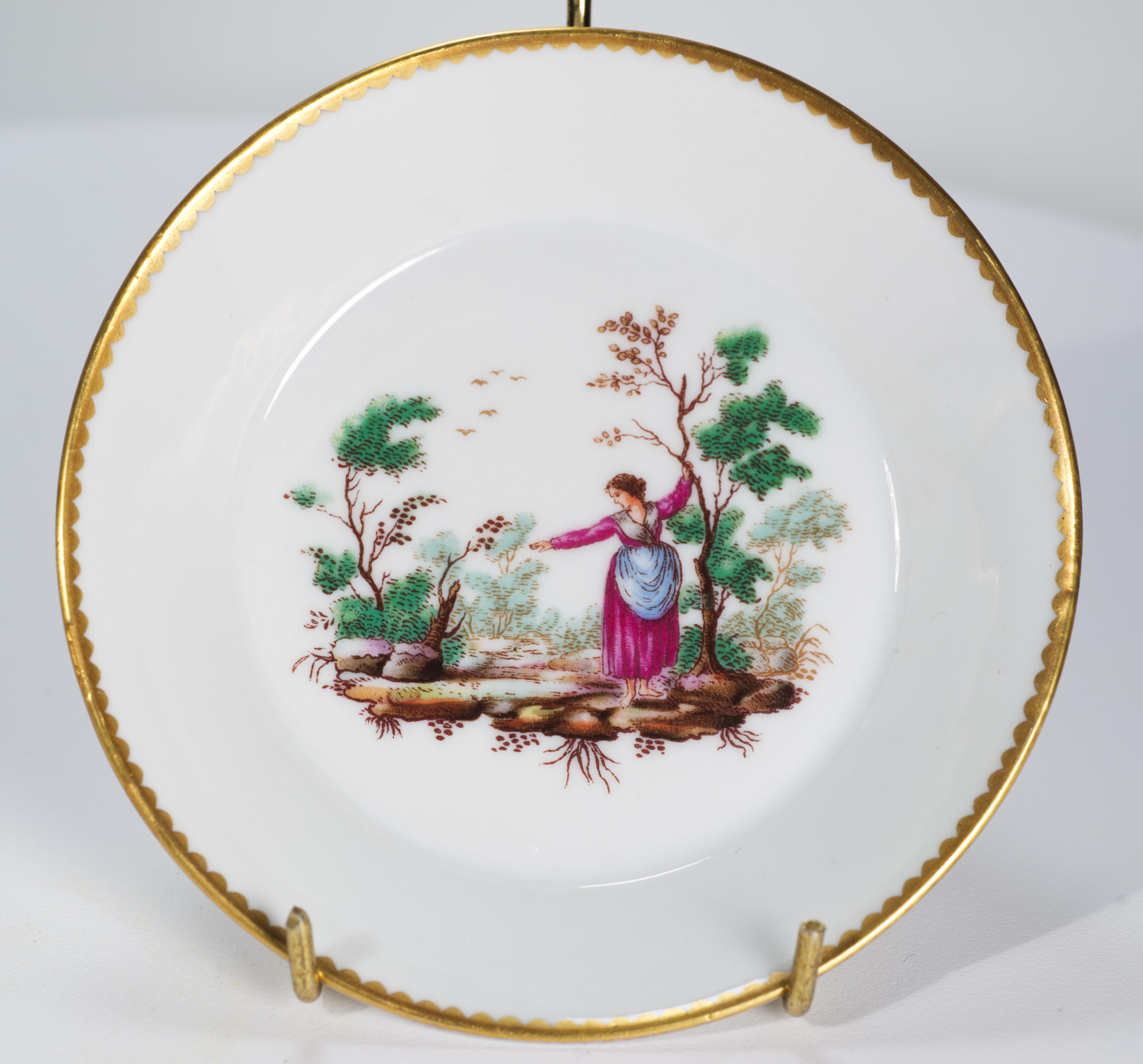 Demitasse-Tasse und Untertasse-Set „Italian Scene“ von Richard Ginori, Italien, Mantua, Demitasse (Italienisch) im Angebot