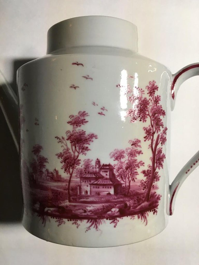 Richard Ginori Late 18th Century Porcelain Tea Pot with Hand Painted Landscapes For Sale 4
