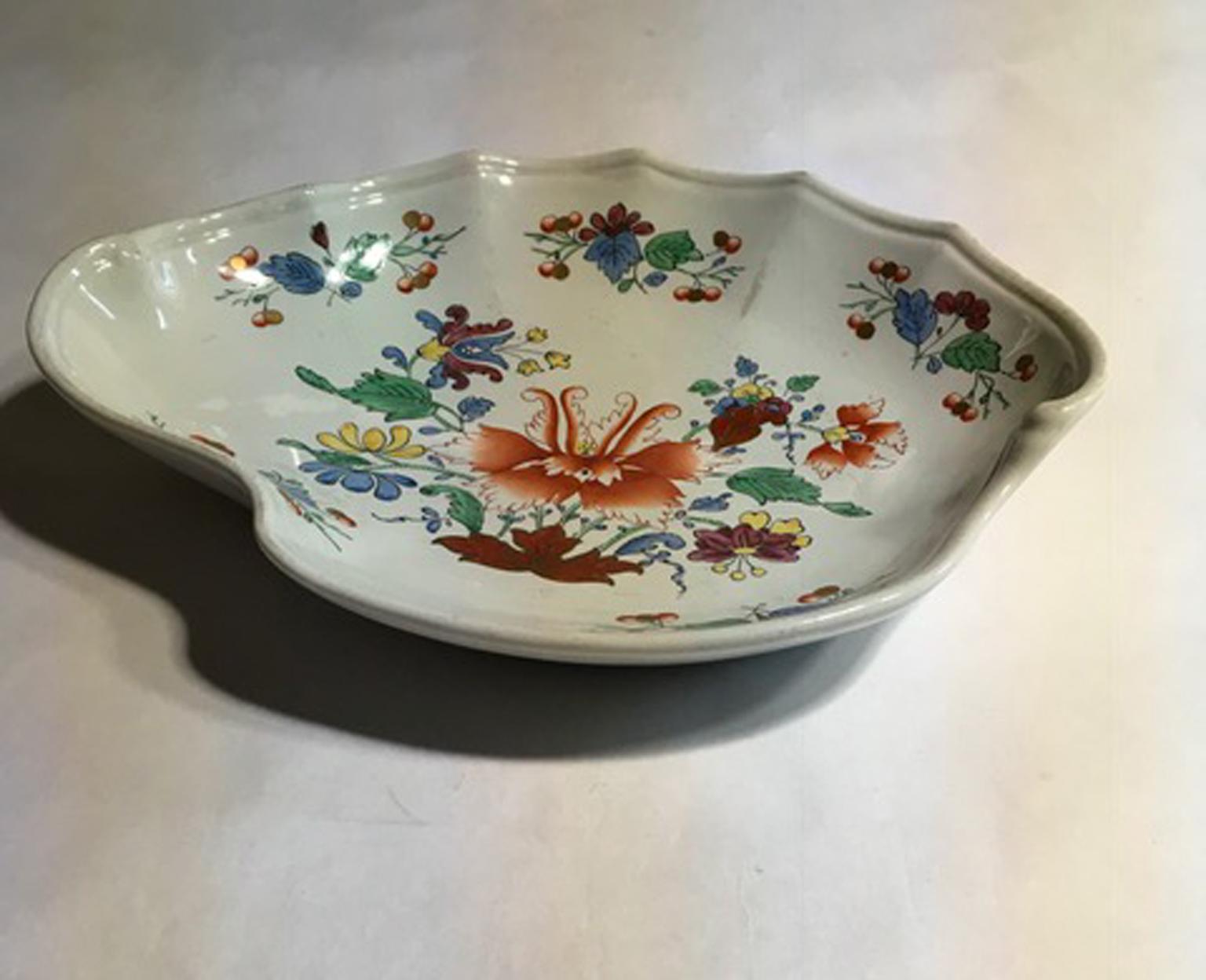 Italian Italy Richard Ginori Mid-18th Century Porcelain Hand Painted Tulip Decor Bowl For Sale